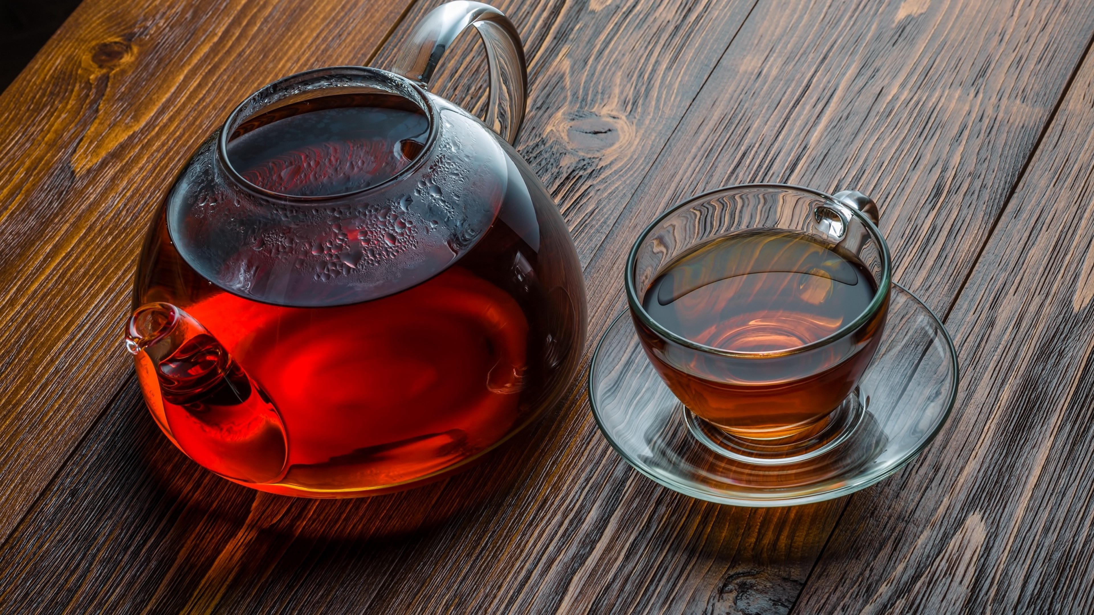 Tea: The combination of cured leaves of the Camellia Sinensis plant with hot water. 3840x2160 4K Wallpaper.