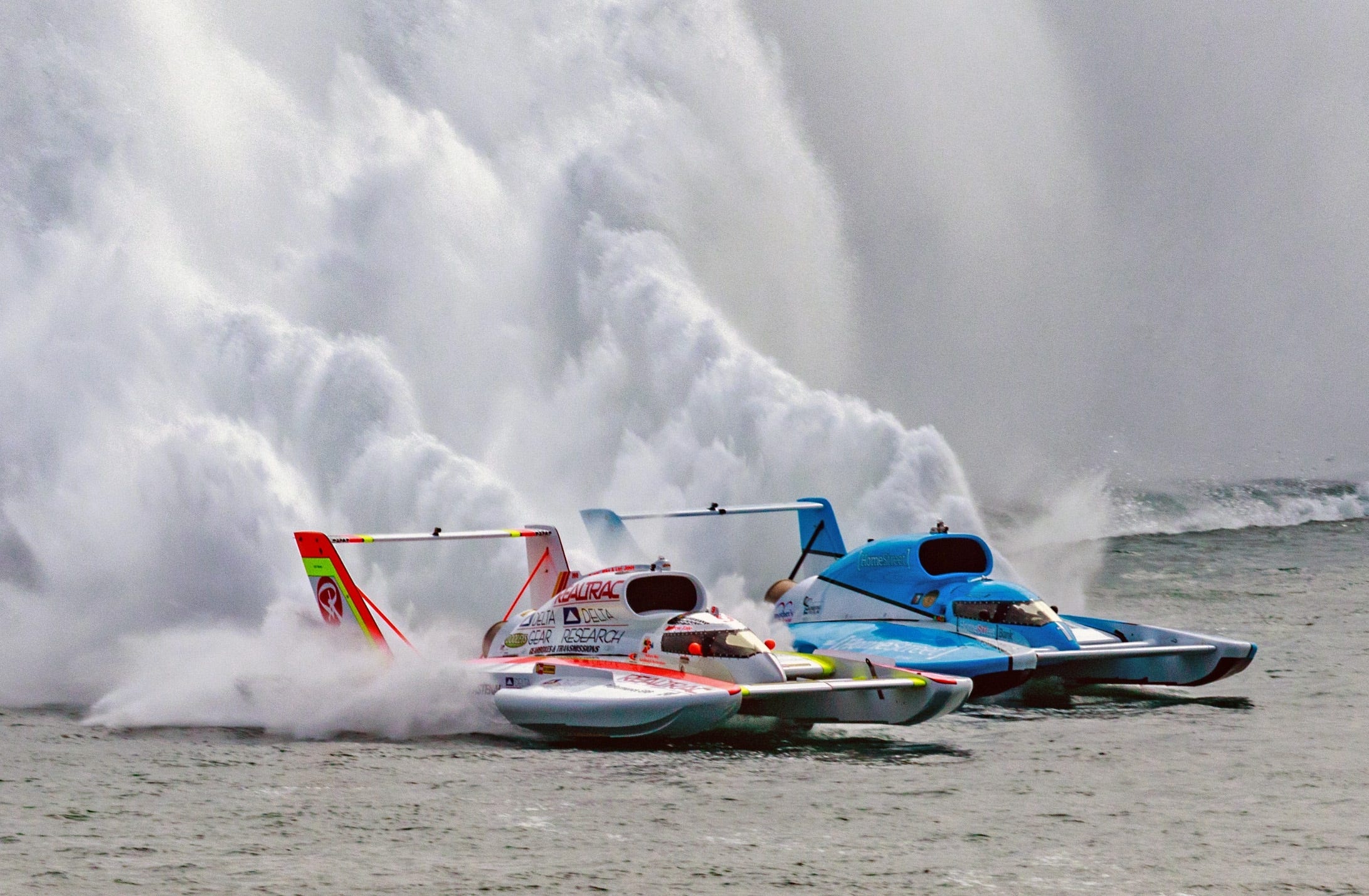 Hydroplane: Boat racing, The common engine used in modern boats is a gas turbine. 2190x1430 HD Wallpaper.