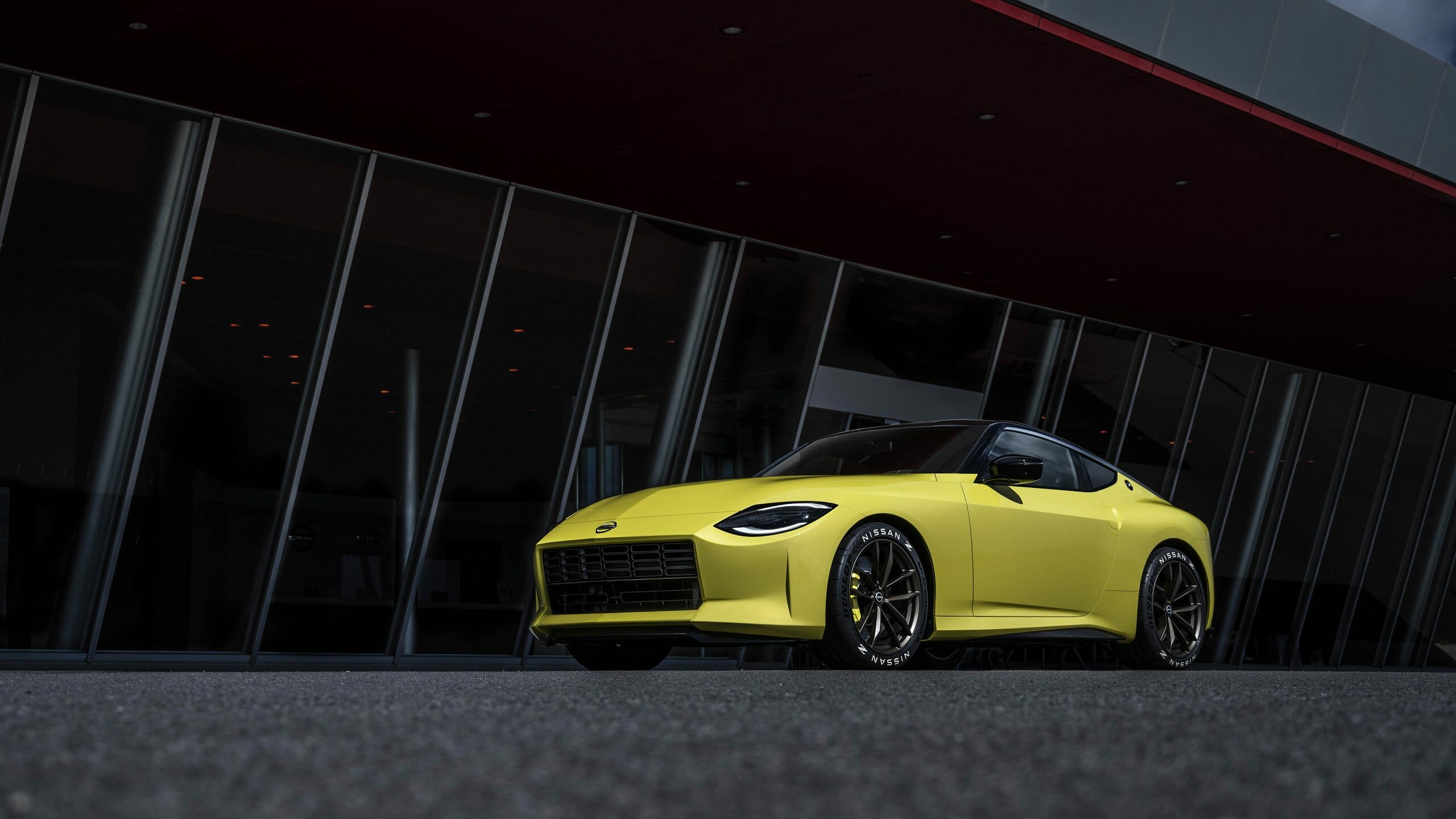 Nissan: Japanese automaker, Z-line of sports cars. 2560x1440 HD Background.
