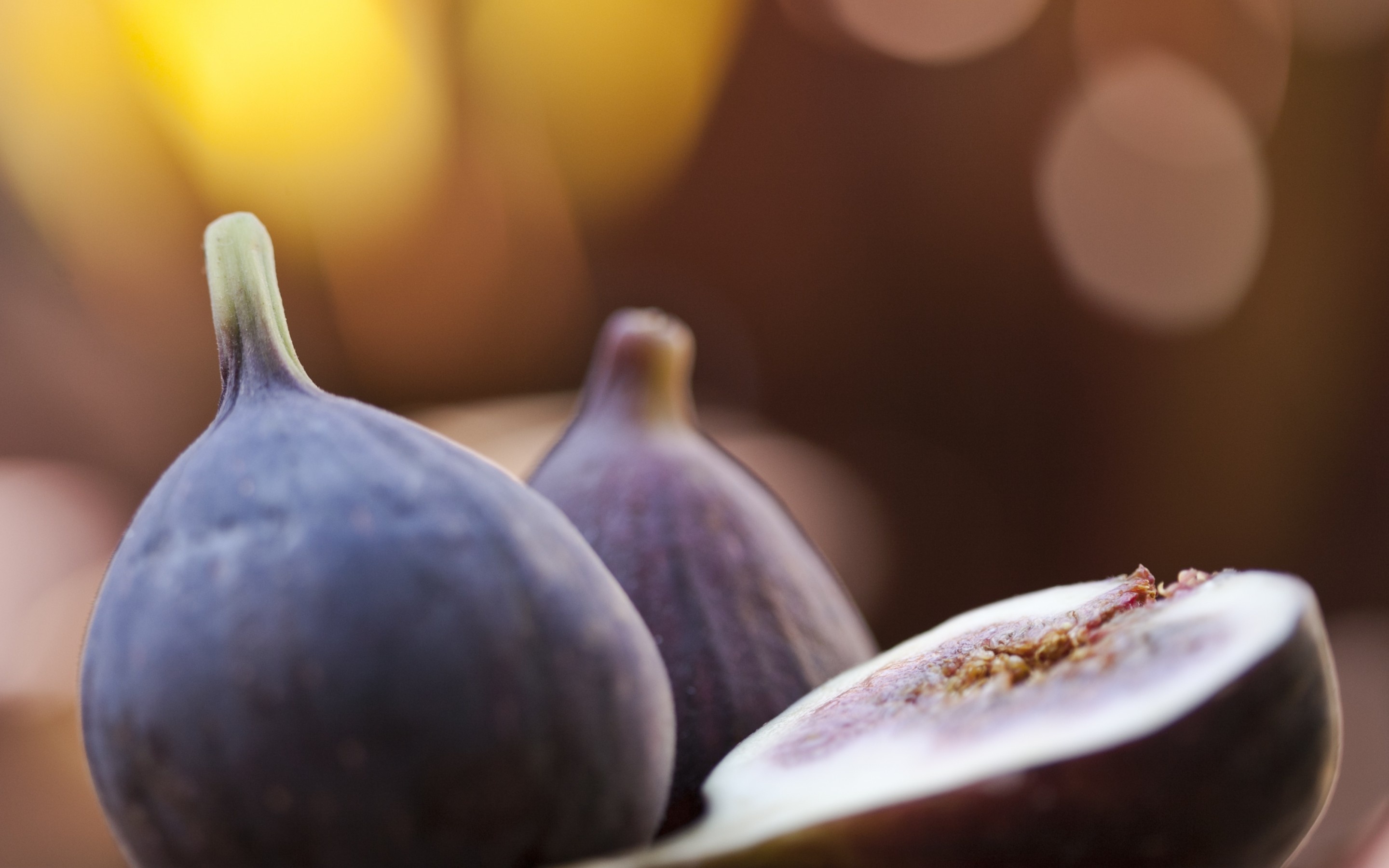 Fig: A fleshy false fruit bearing the numerous one-seeded fruits, which are technically drupelets. 2880x1800 HD Wallpaper.