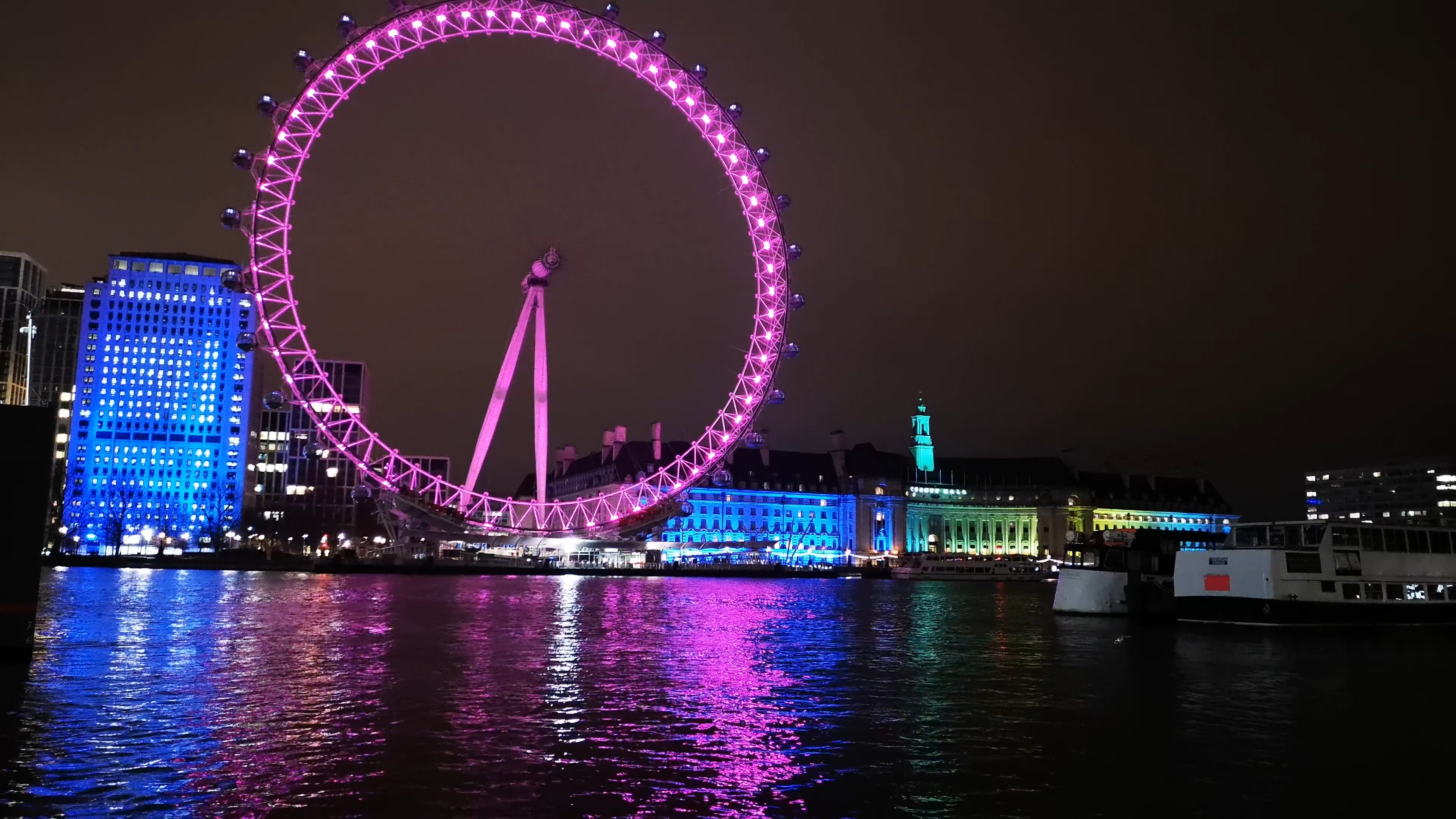 London Eye, Dazzling light display, Nighttime beauty, Stock video, 3840x2160 4K Desktop