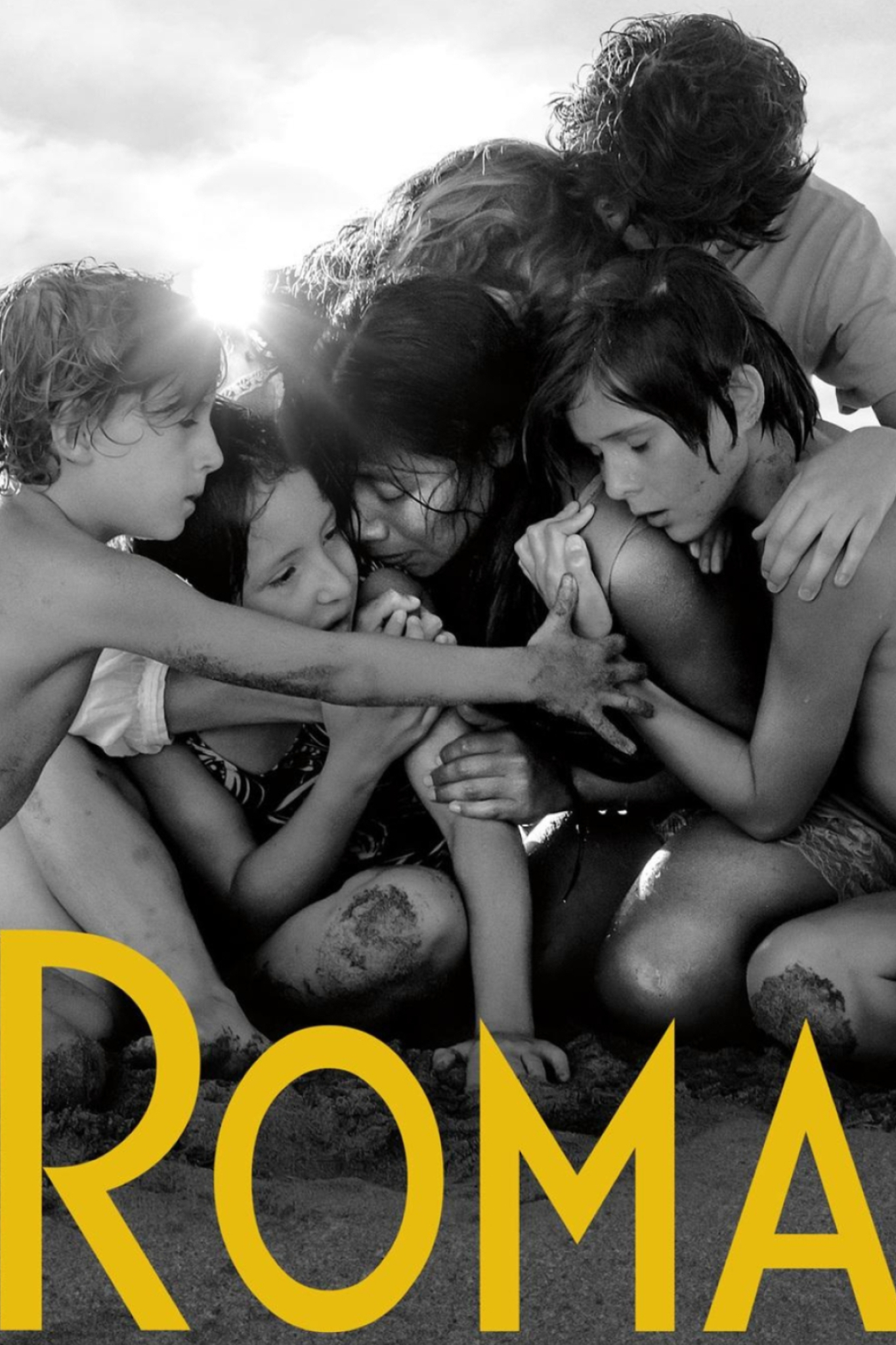 Roma, Intimate drama, 1970s Mexico City, Maid's perspective, 1370x2050 HD Handy