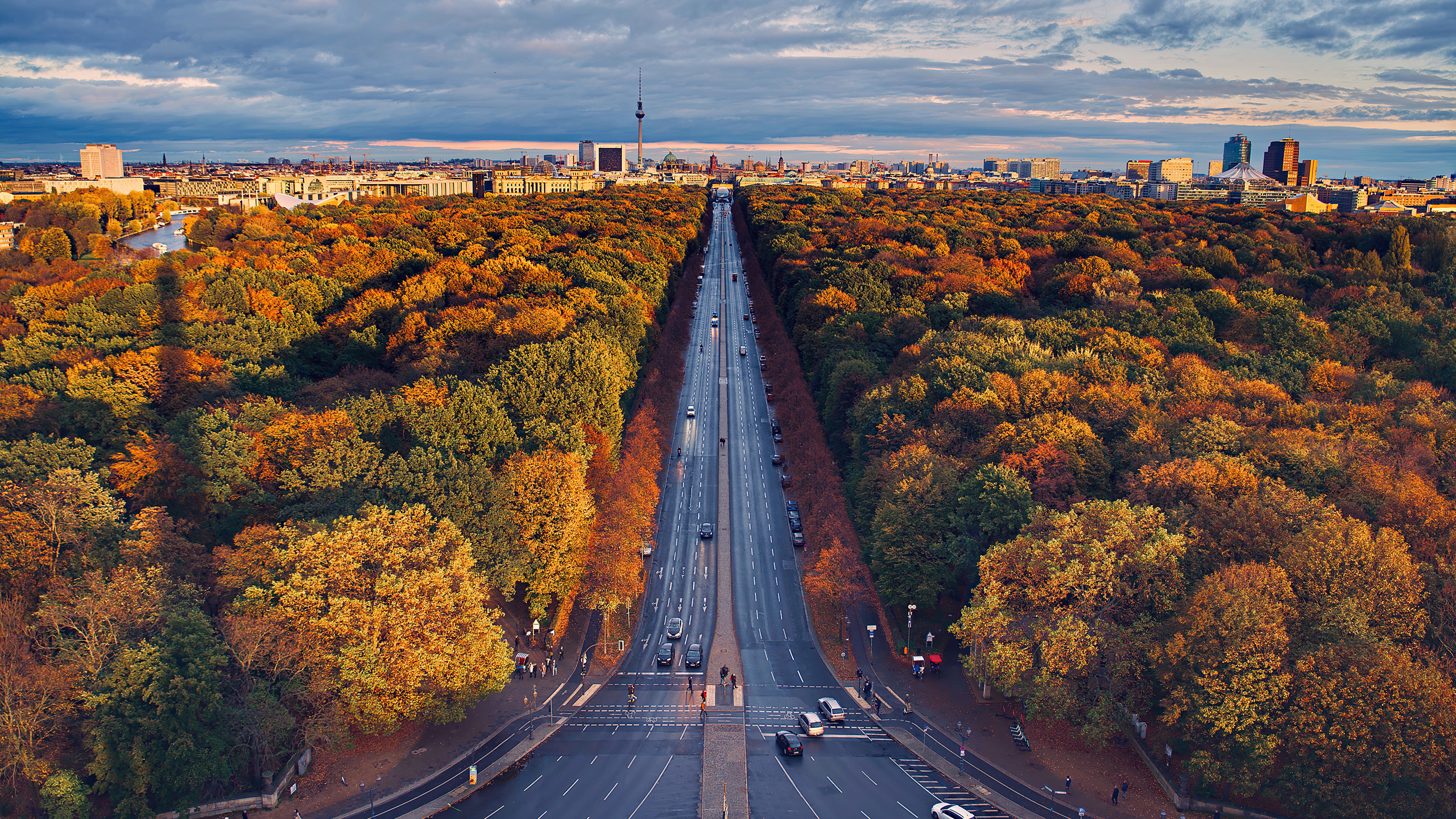 Berlin houses roads, Trees wallpapers, Photos and pictures, 2560x1440 HD Desktop