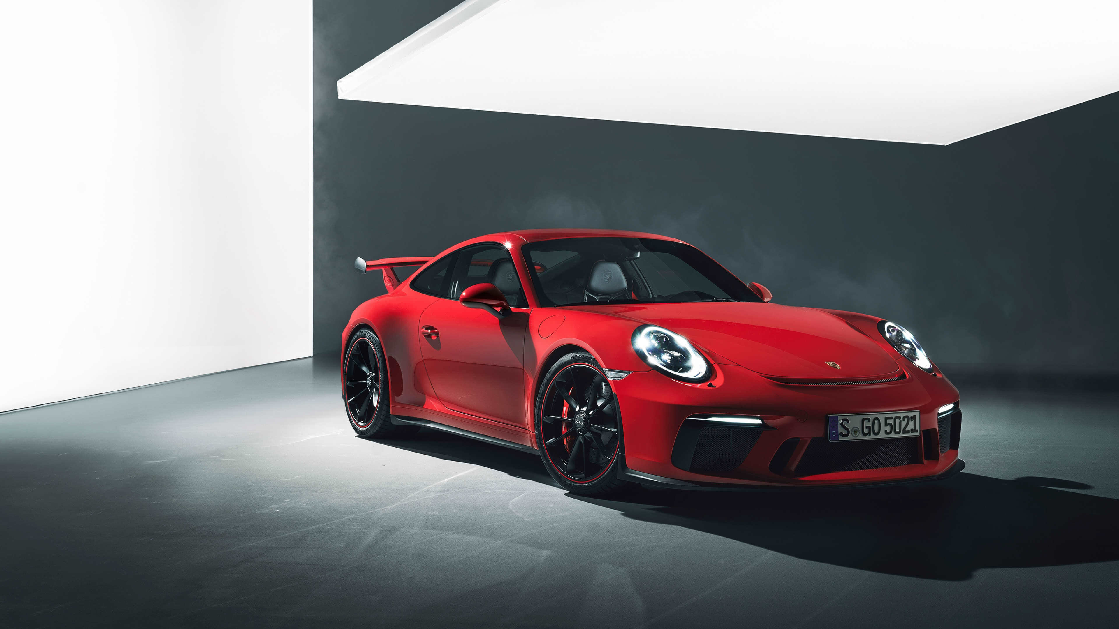 Porsche 911: GT3, The A series went into production with dual brake circuits in August 1967. 3840x2160 4K Wallpaper.