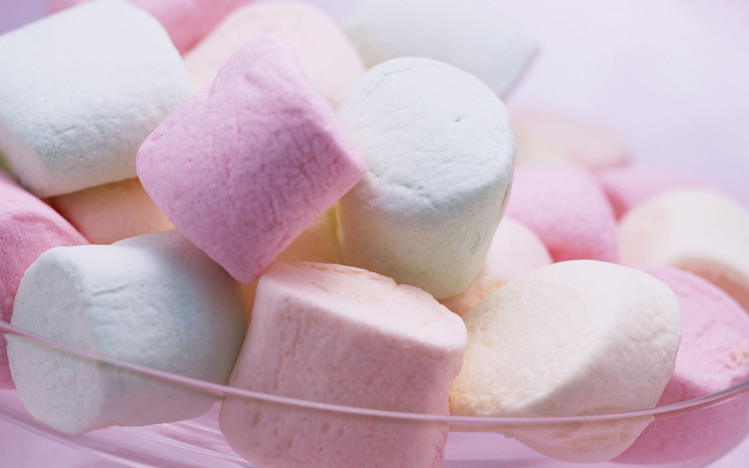 Marshmallow: Puffy, and sweet confections, related to gummy bears and other gummy candies. 2560x1600 HD Background.