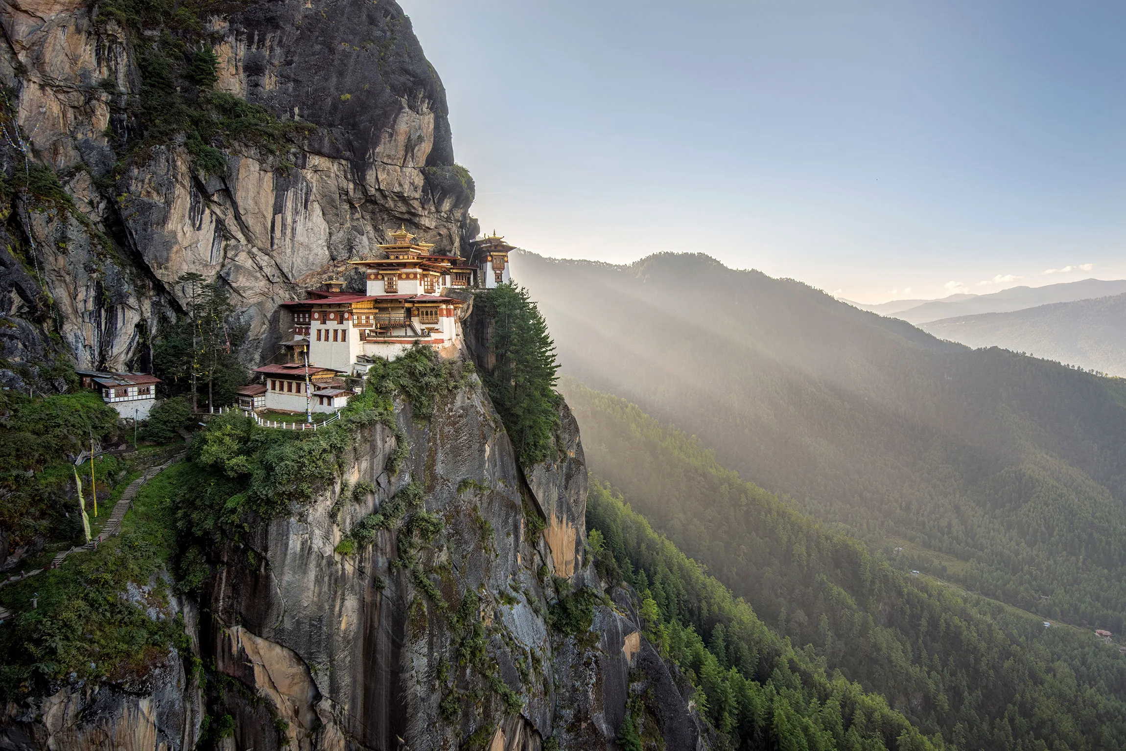 Architektonische Wunder in Bhutan, 2300x1540 HD Desktop