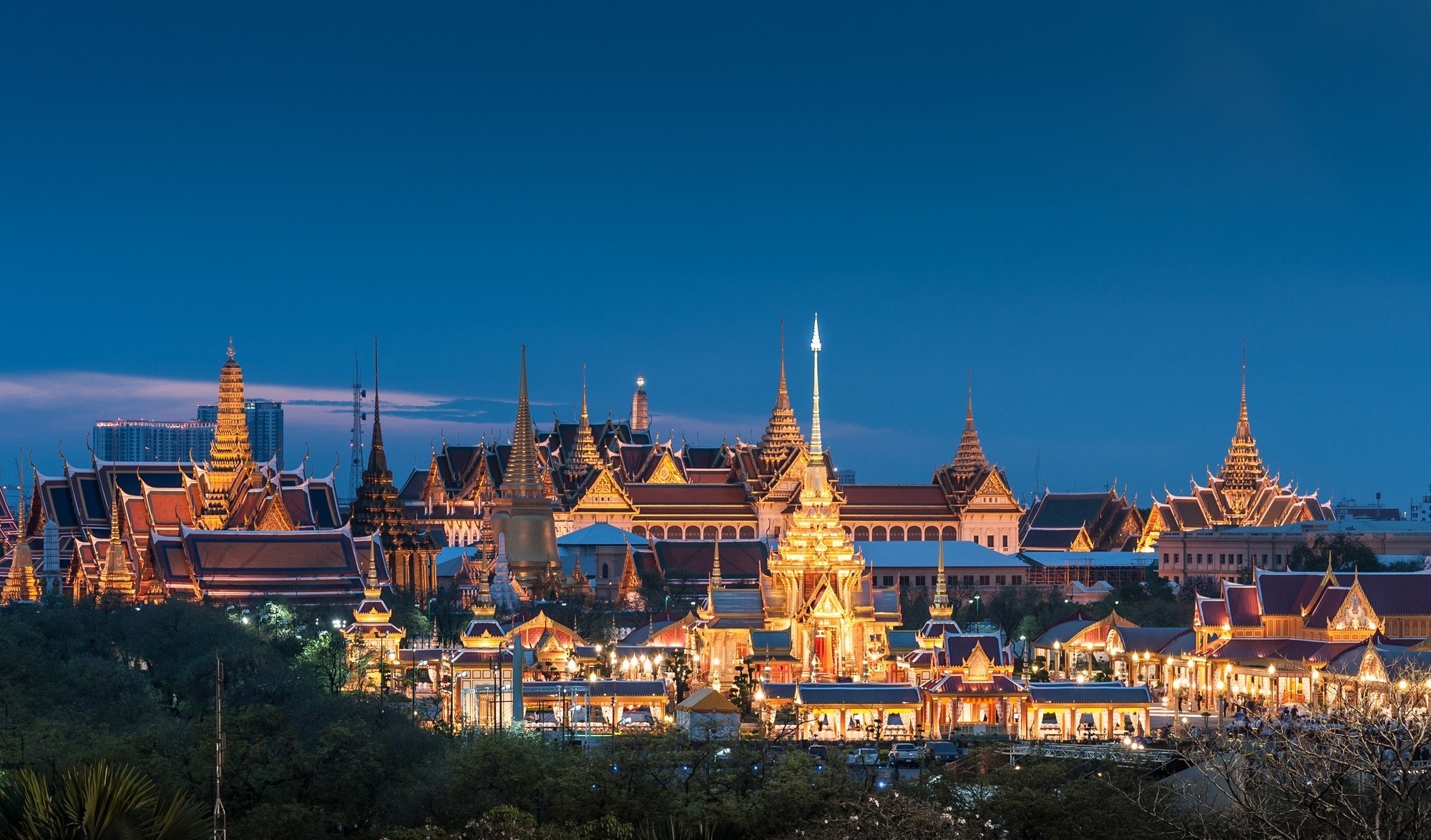 The Grand Palace, Bangkok, HD wallpaper, Background image, 2000x1180 HD Desktop