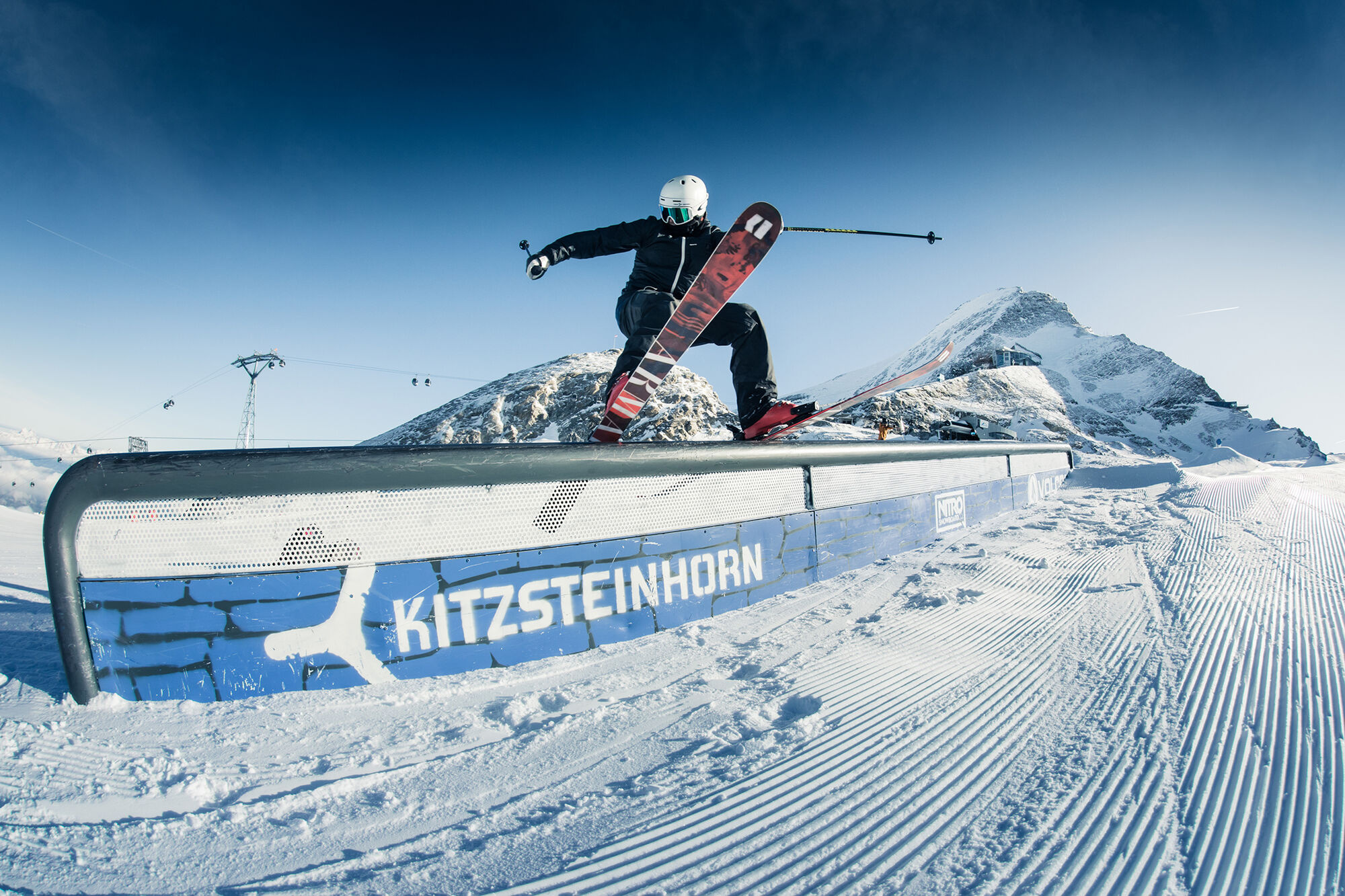 Freestyle Skiing, Kitzsteinhorn, Glacier park action, 2000x1340 HD Desktop