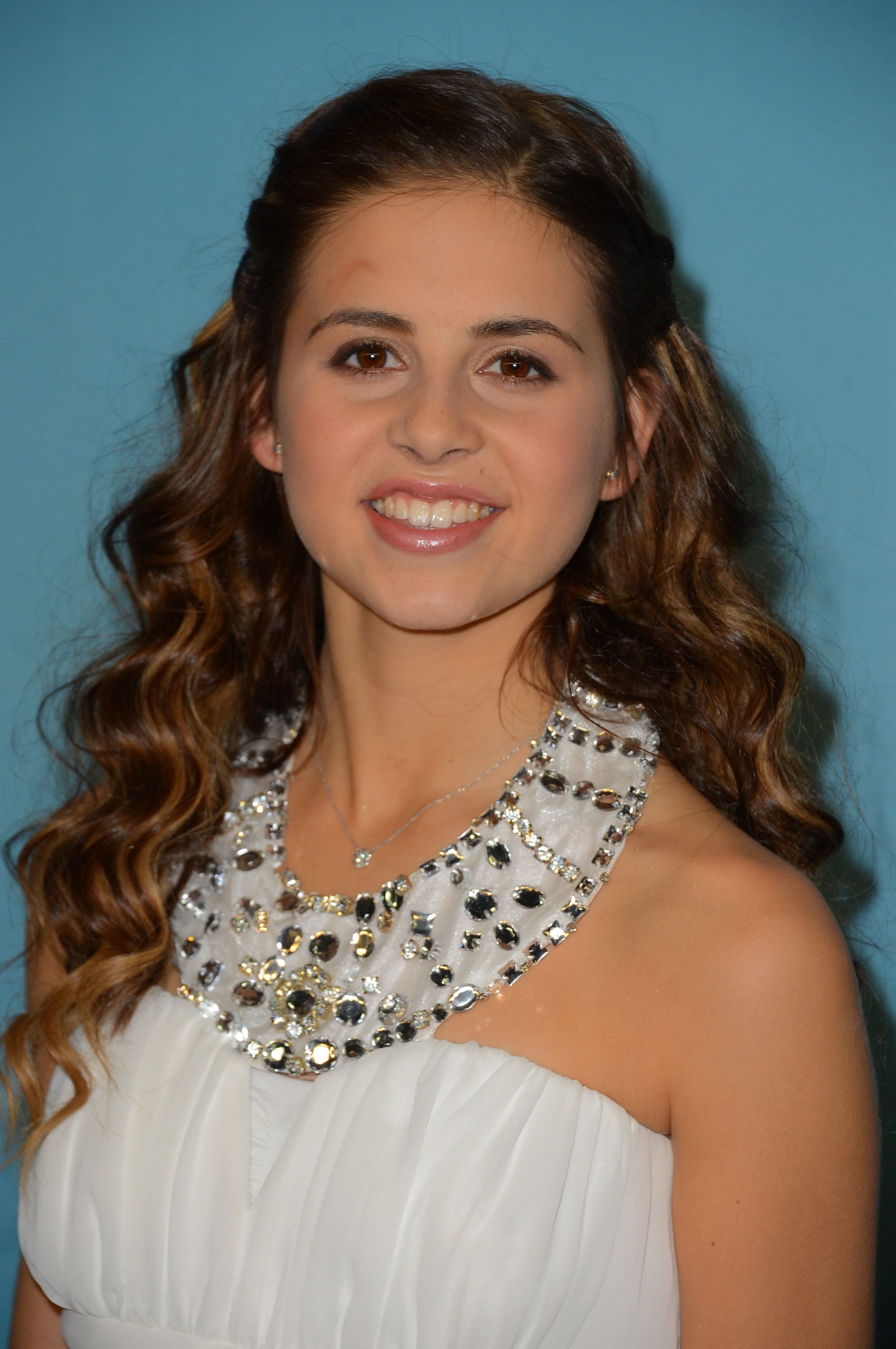 Carly Rose Sonenclar, Talented singer, Rising star, Ethan Sellers' post, 2000x3000 HD Phone
