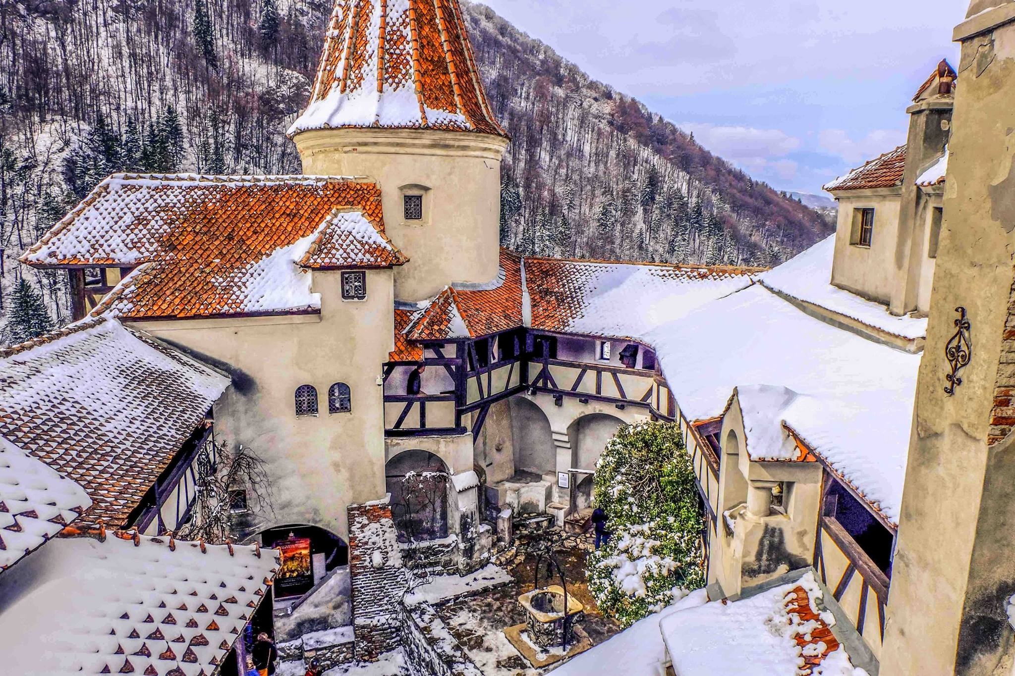 Bran Castle, Fascinating history, Virtual tour, Romania, 2050x1370 HD Desktop