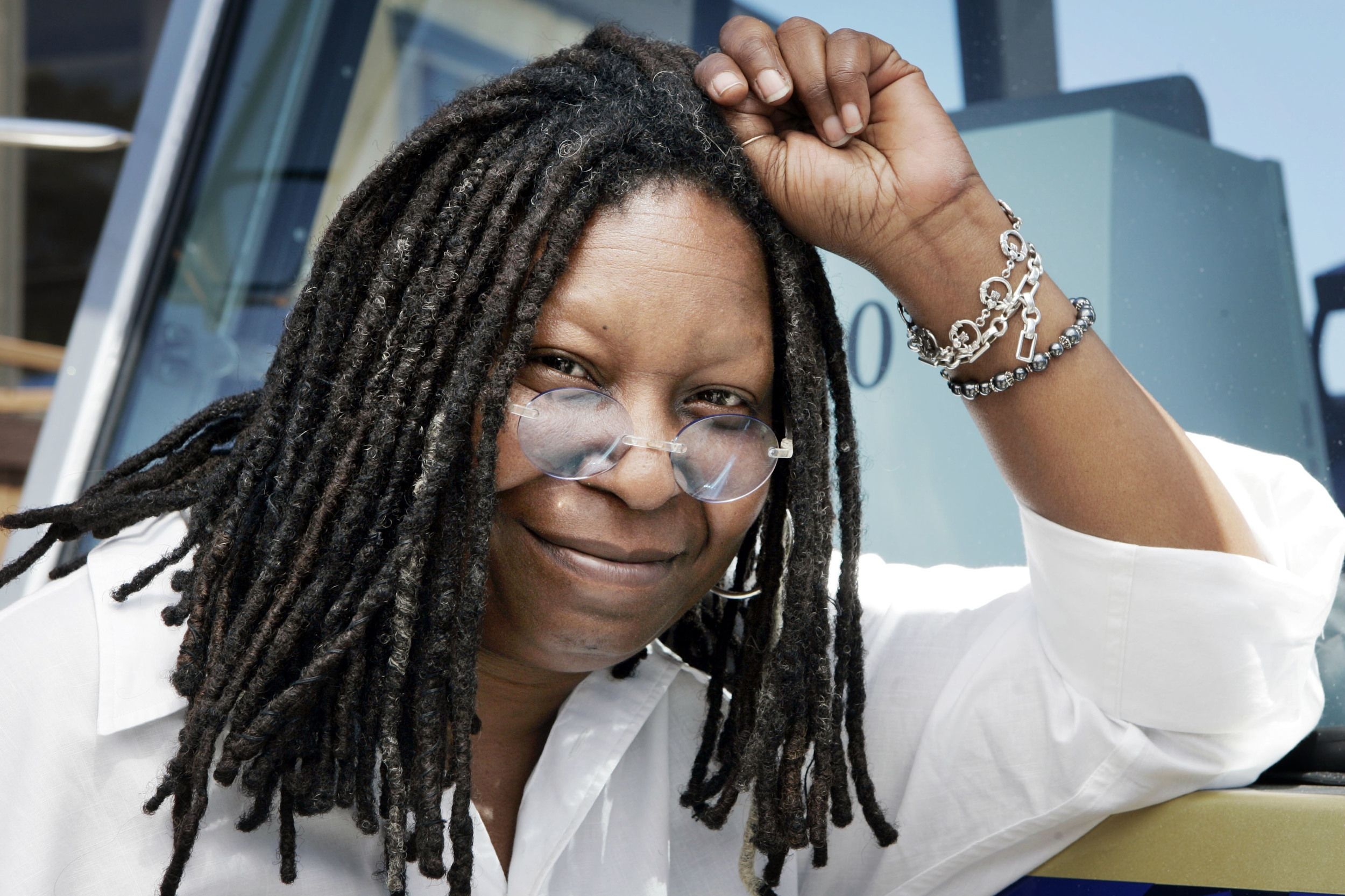 Whoopi Goldberg, Thoughts on marriage, Personal preferences, Inspiring black actresses, 2500x1670 HD Desktop