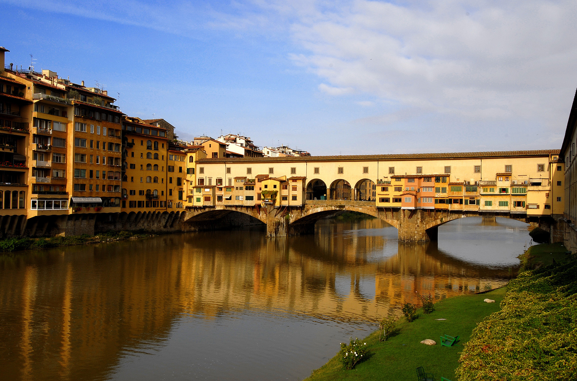 Ponte Vecchio in atemberaubendem 4K, 2000x1330 HD Desktop