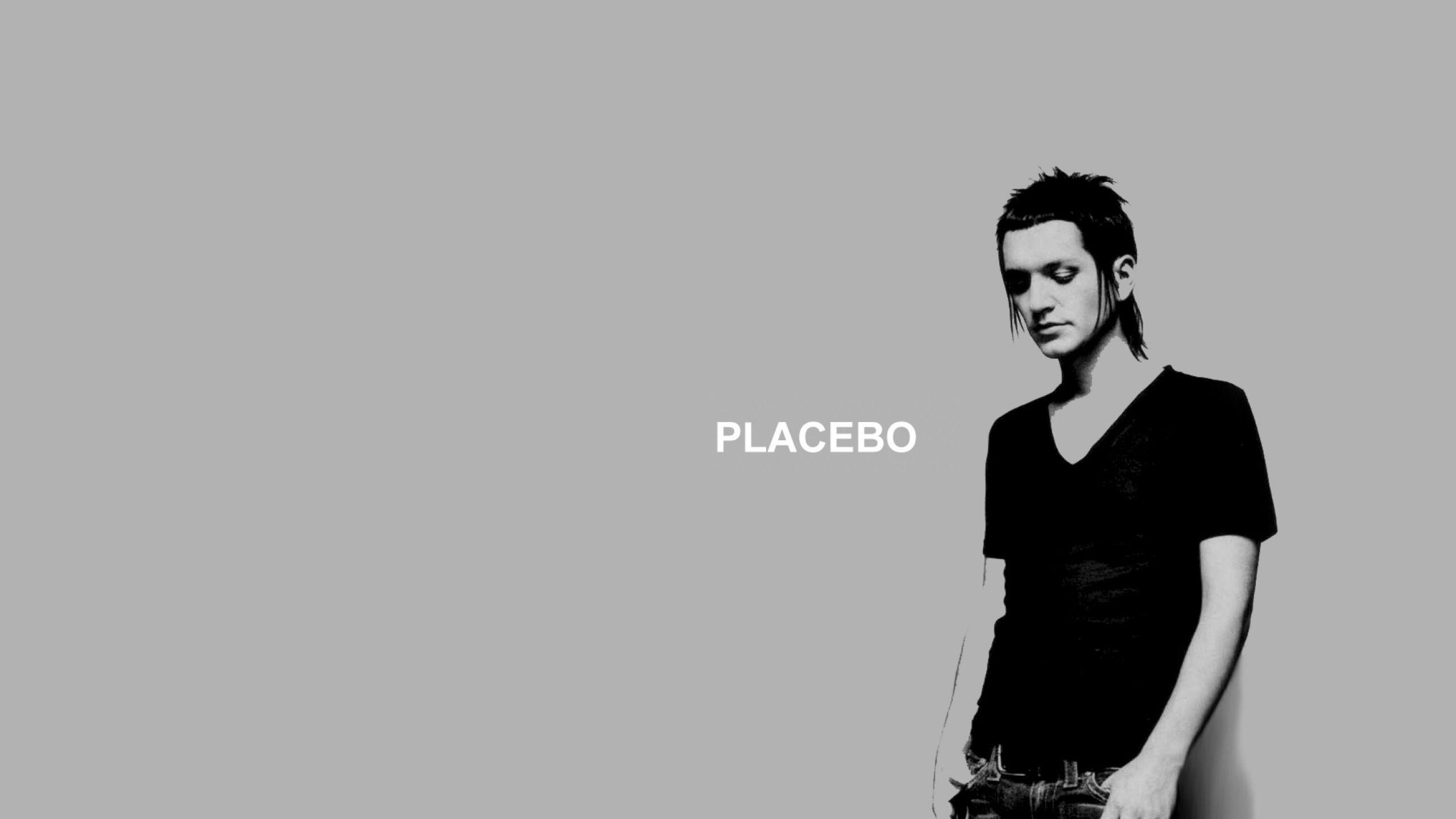 Placebo: Brian Molko, Every You Every Me, 11 million records sold worldwide. 2560x1440 HD Background.