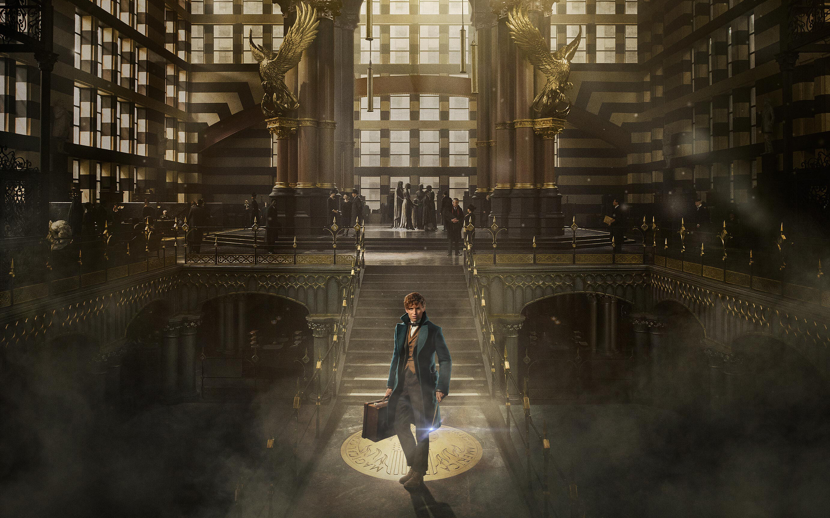 Fantastic Beasts: The Secrets of Dumbledore: Eddie Redmayne as Newt Scamander, a British Ministry of Magic employee. 2770x1730 HD Wallpaper.