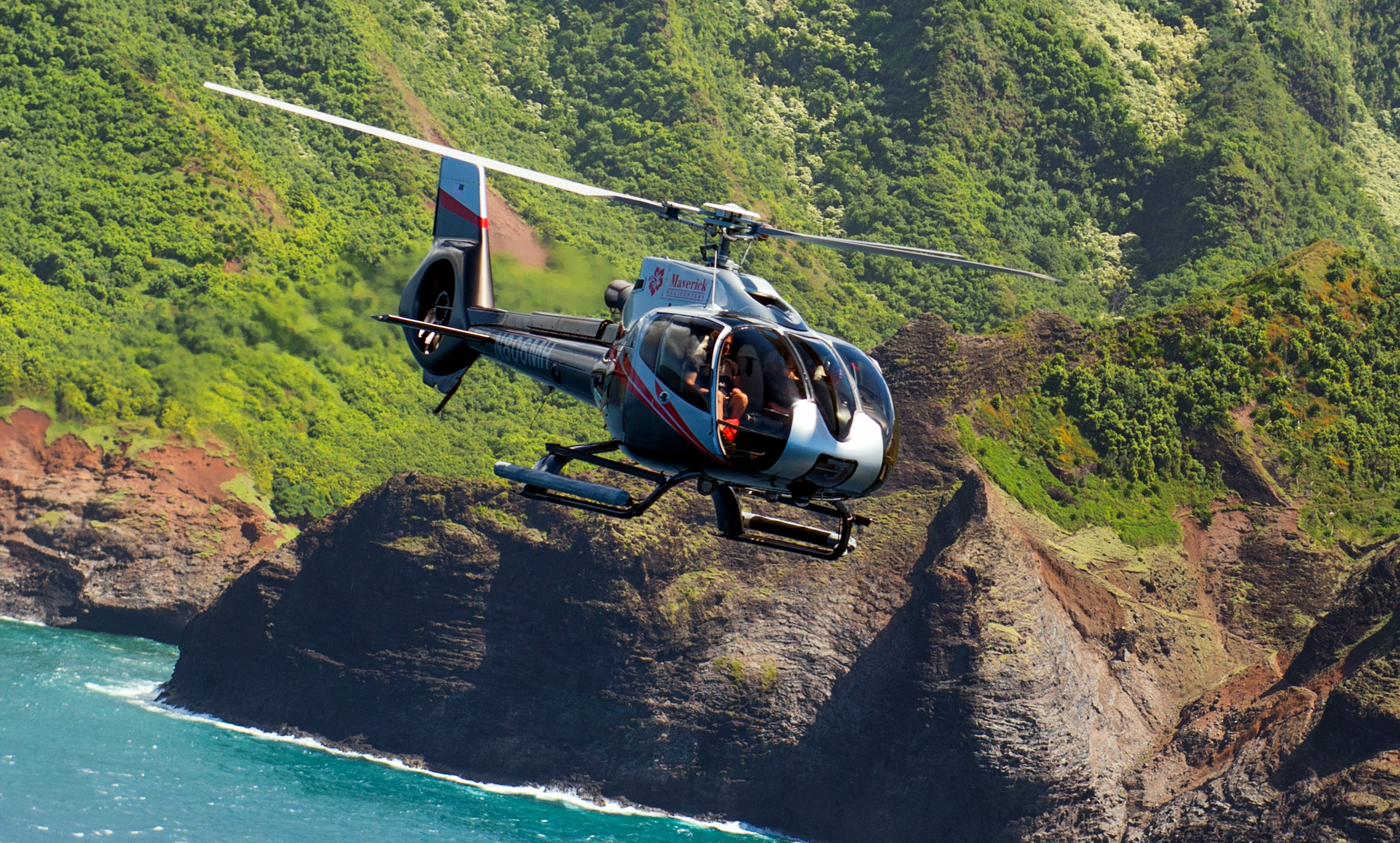 Maverick Helicopters expands Hawaiian operations - Vertical Mag 3220x1940