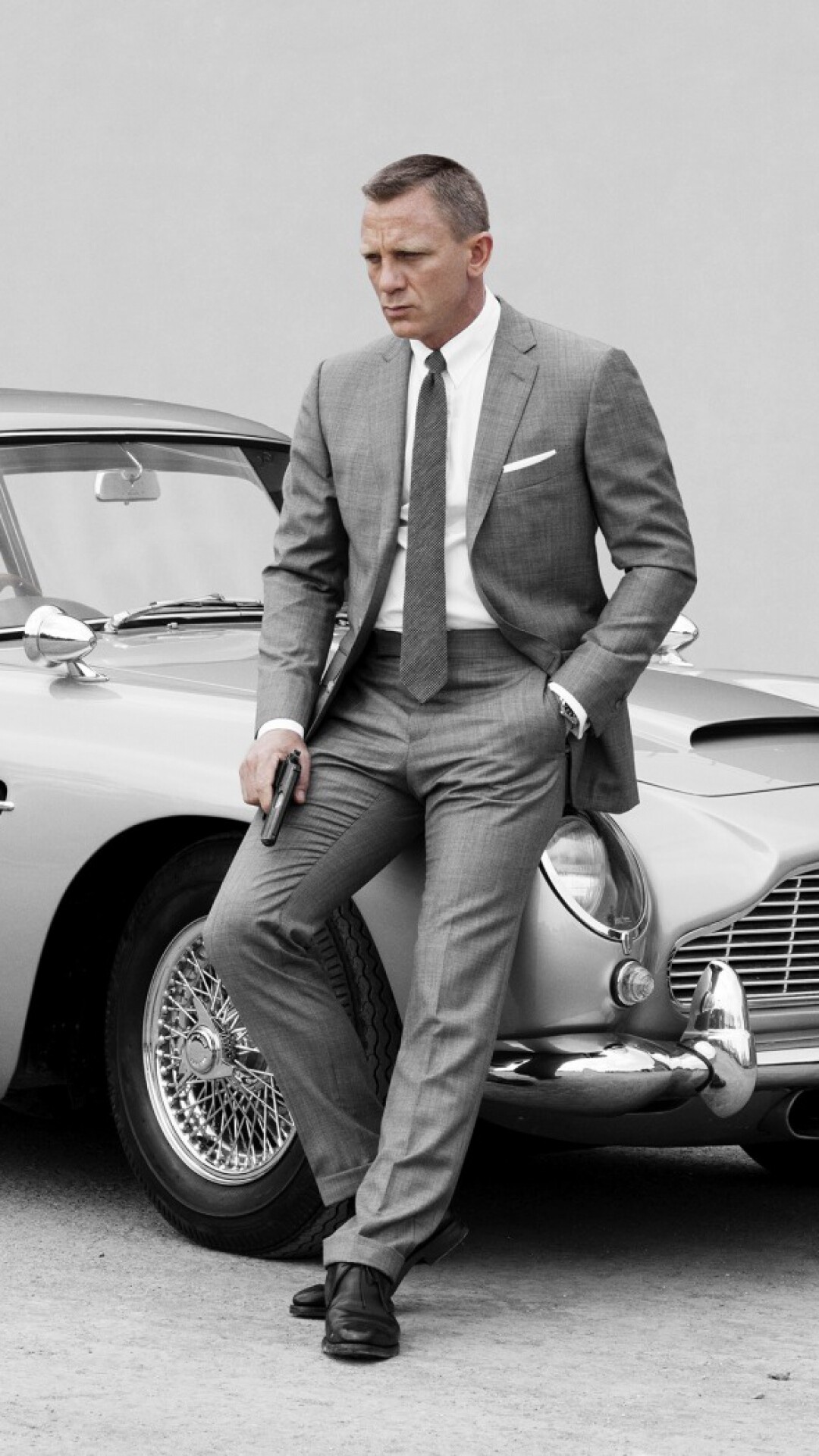 James Bond: Spectre, MI6 agent. The second-highest grossing 007 film after Skyfall. 1080x1920 Full HD Background.