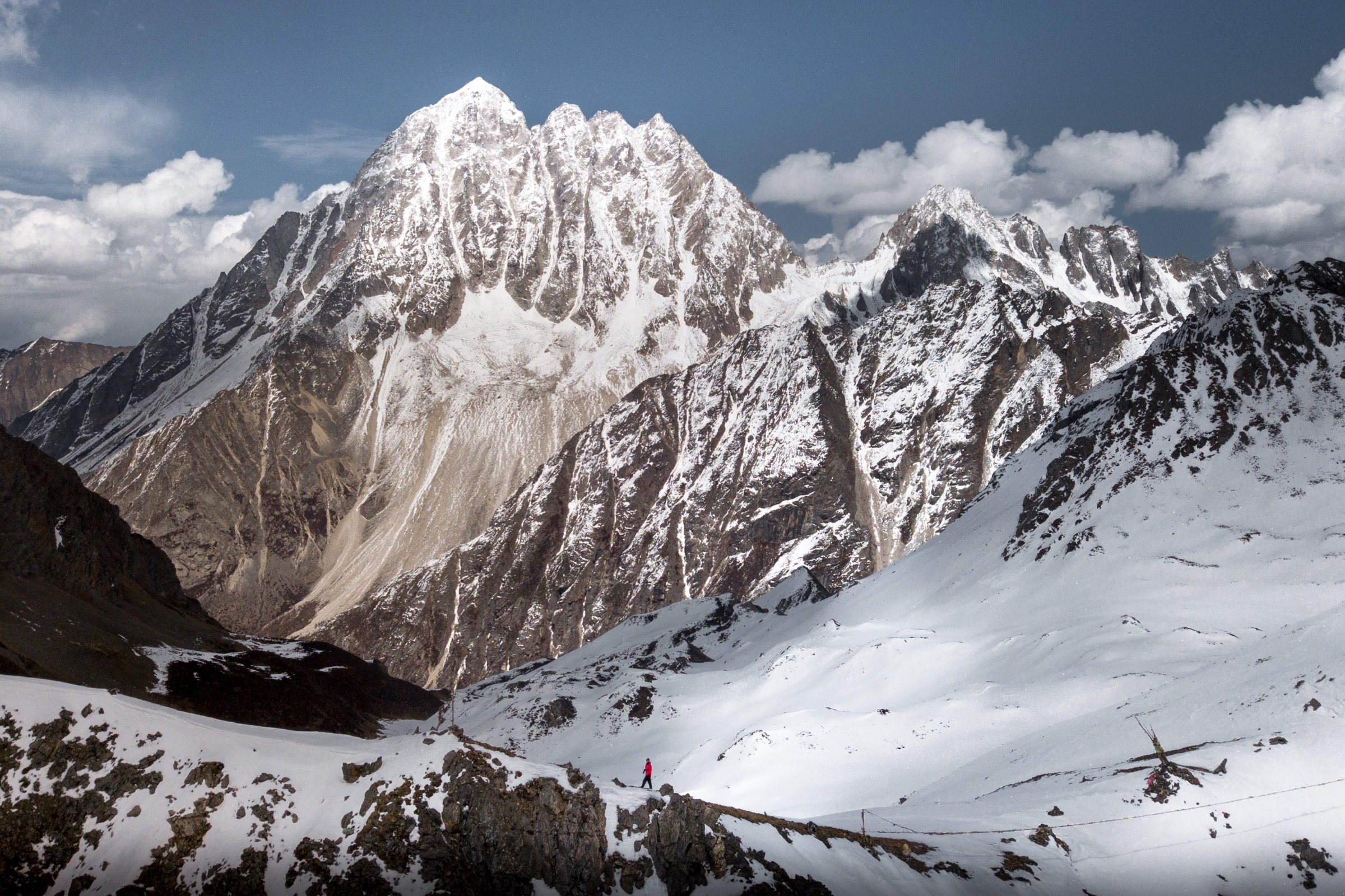 Hengduan Mountains, China's Appalachian Trail, Breathtaking adventure, Mountainous beauty, 2400x1600 HD Desktop