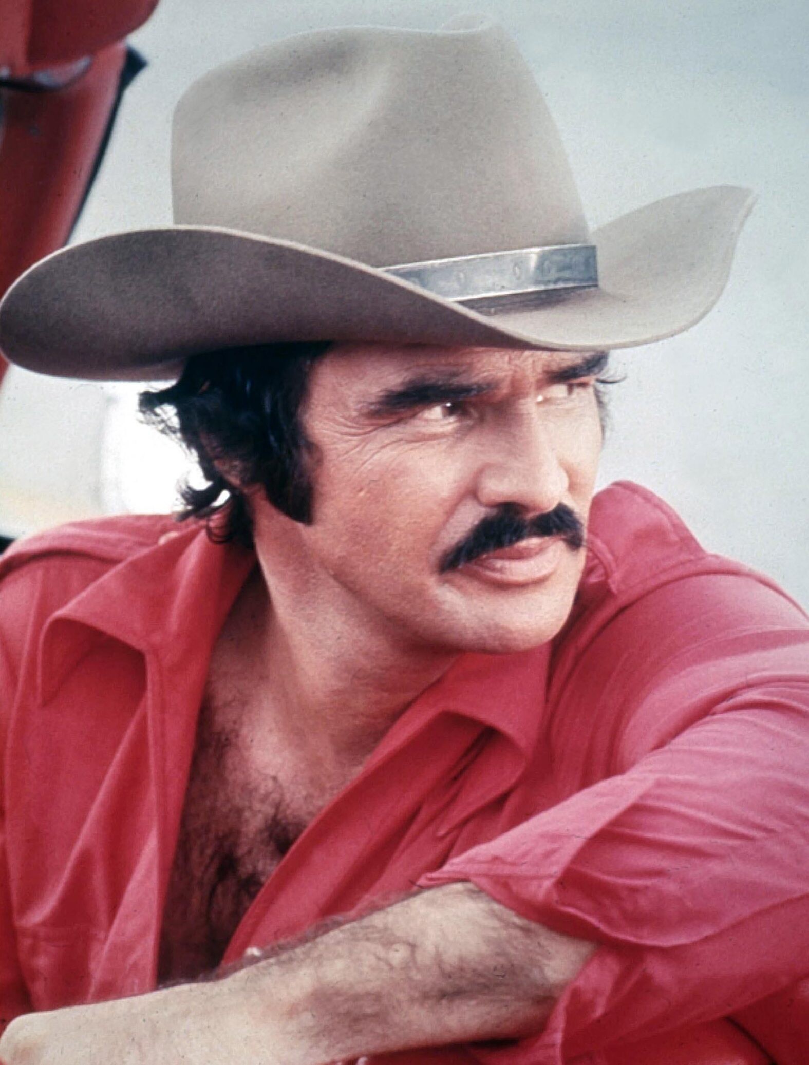 Burt Reynolds: Smokey and the Bandit, Bo “Bandit” Darville, Bootleggers, Transporting 400 cases of Coors beer. 1580x2080 HD Background.