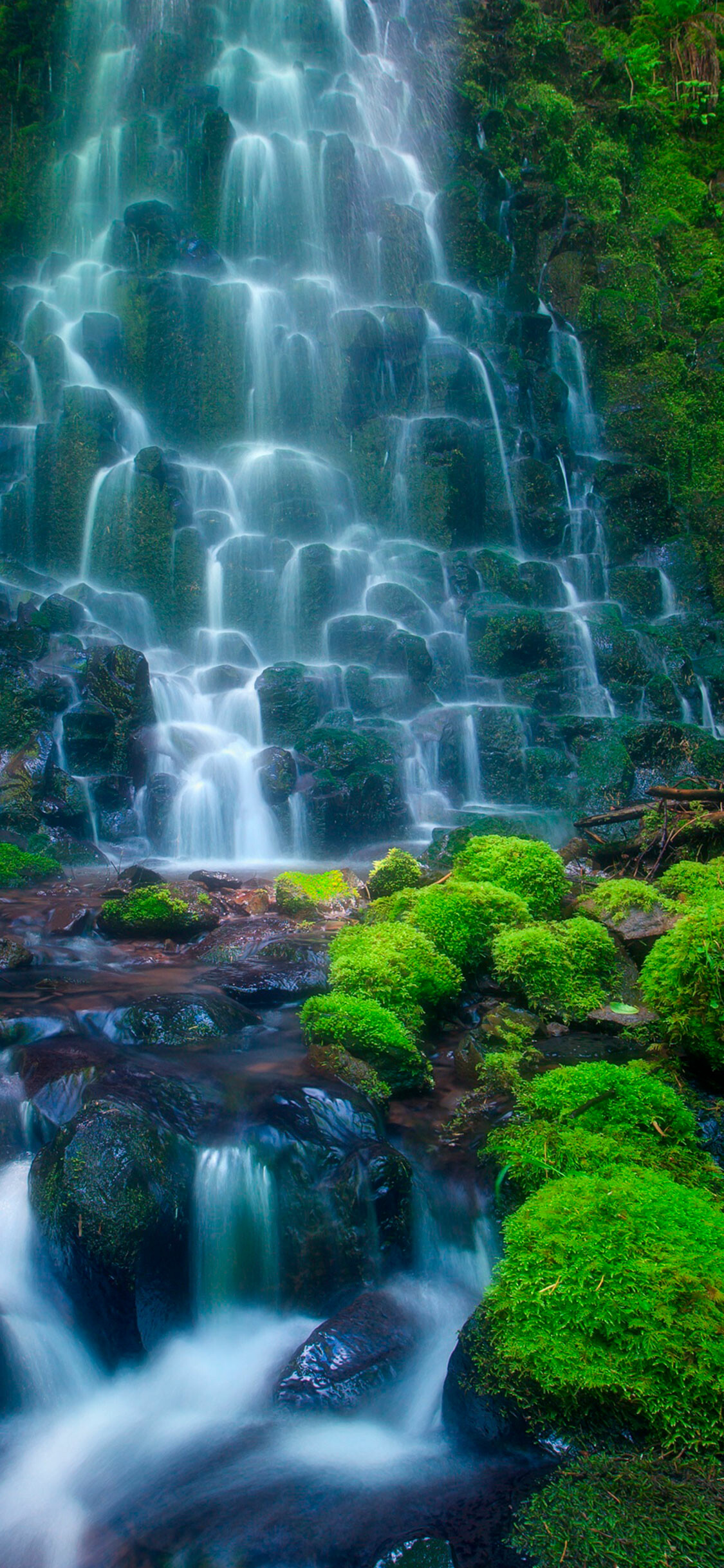 Waterfall: Forms when a stream flows from the edge of a cliff and drops freely to the base. 1130x2440 HD Wallpaper.