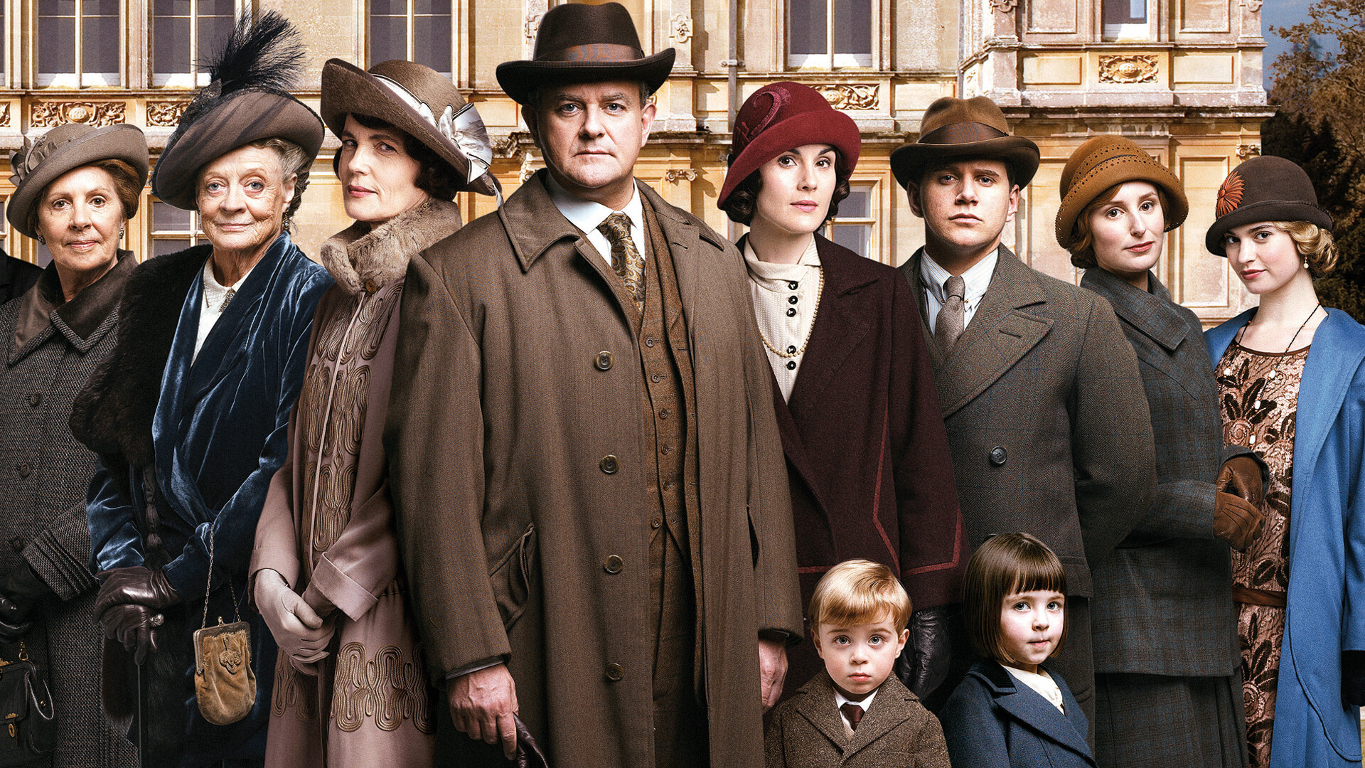 Downton Abbey: The main cast is led by Hugh Bonneville as Robert Crawley, and Elizabeth McGovern as his wife Cora Crawley. 1920x1080 Full HD Wallpaper.