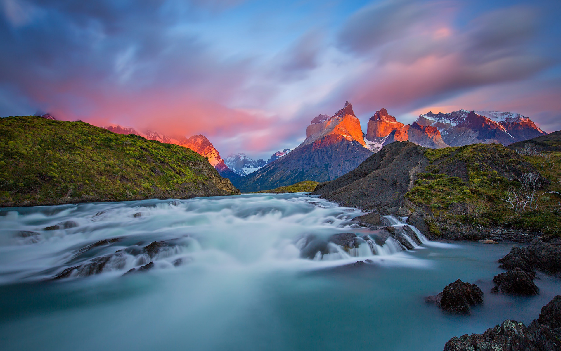 Torres del Paine National Park, Andes mountain landscape, Patagonia Magallanes region, 1920x1200 HD Desktop