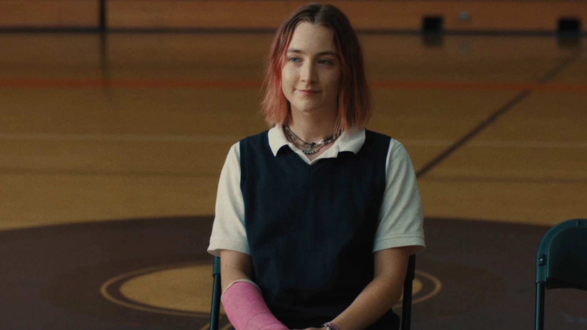Lady Bird: The working title for the movie was "Mothers and Daughters". 1920x1080 Full HD Background.