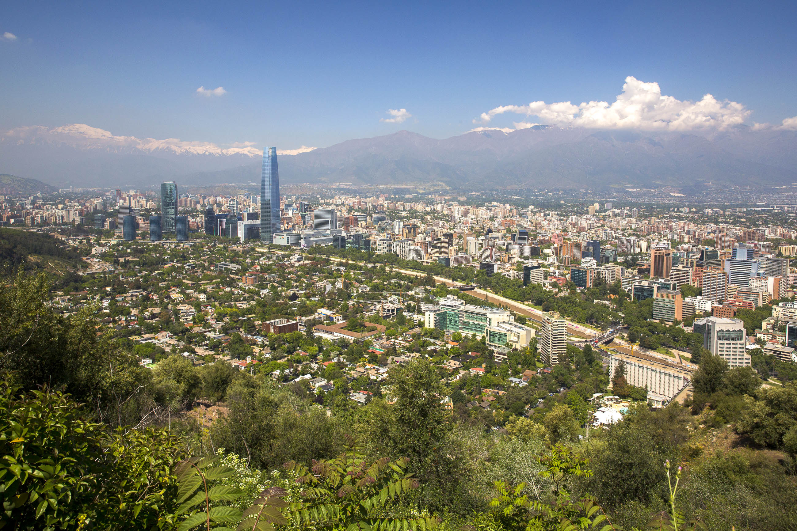 Captivating shots, Santiago de Chile, Breathtaking scenery, Frank's Travelbox, 2600x1740 HD Desktop