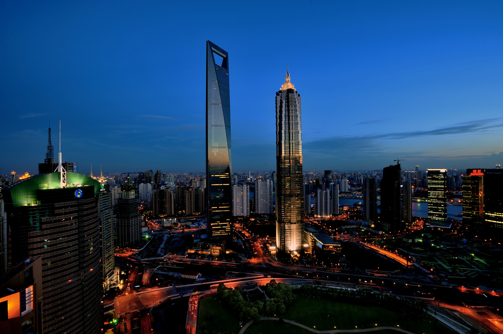 Sammlung von Bildern mit dem Shanghai World Financial Center, 2100x1400 HD Desktop