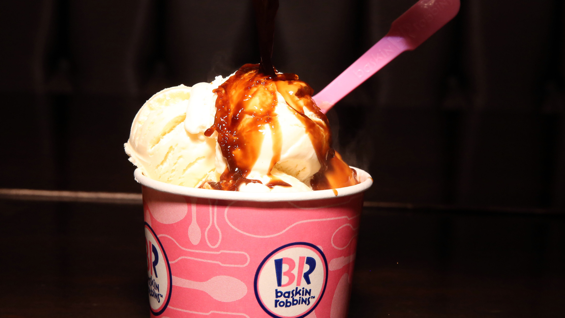 Baskin Robbins: Burton's Ice Cream Shop in Glendale, Over 1,000 flavors since 1945. 1920x1080 Full HD Wallpaper.