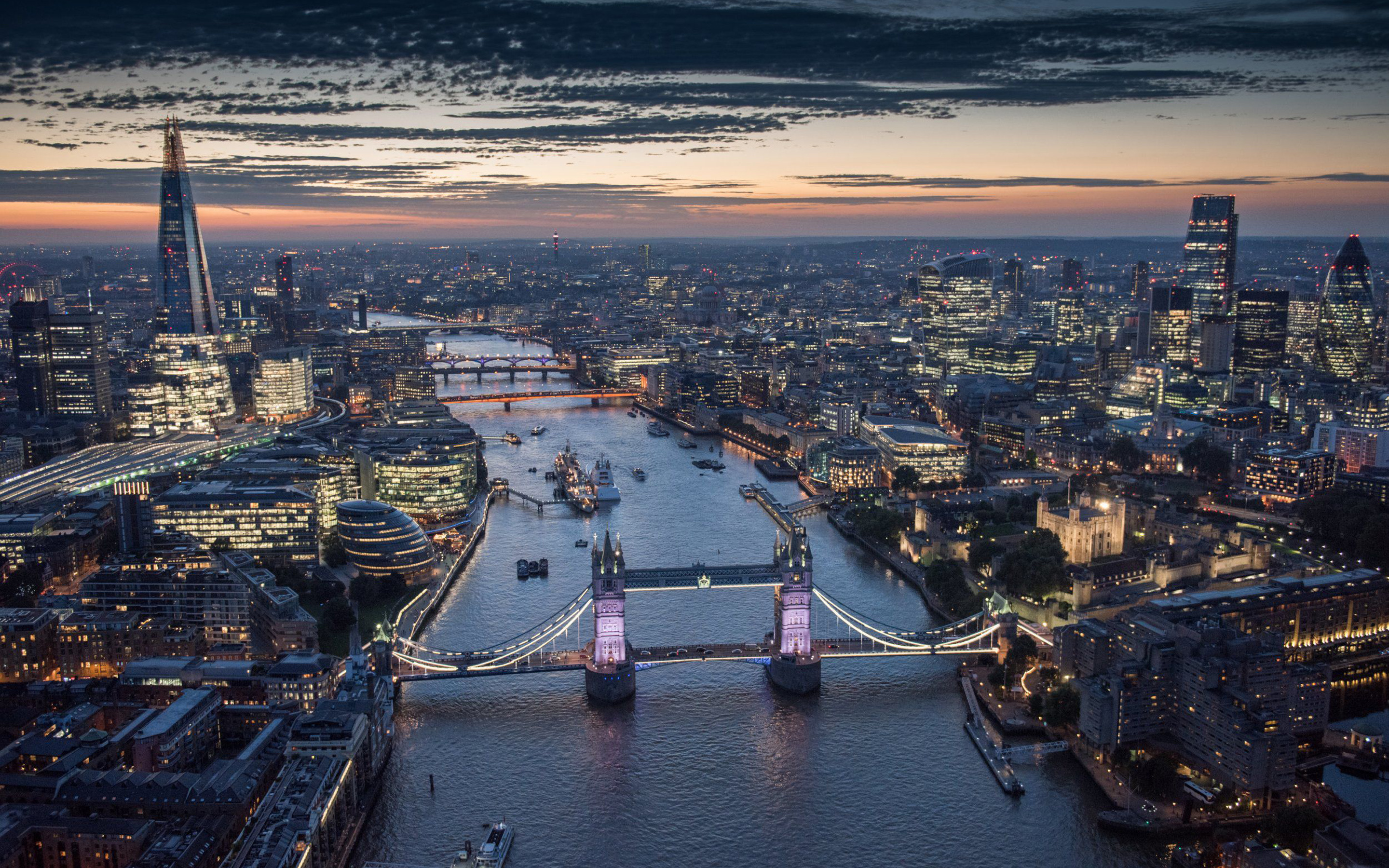 The Shard, Tower Bridge, London evening, Thames River, 2880x1800 HD Desktop