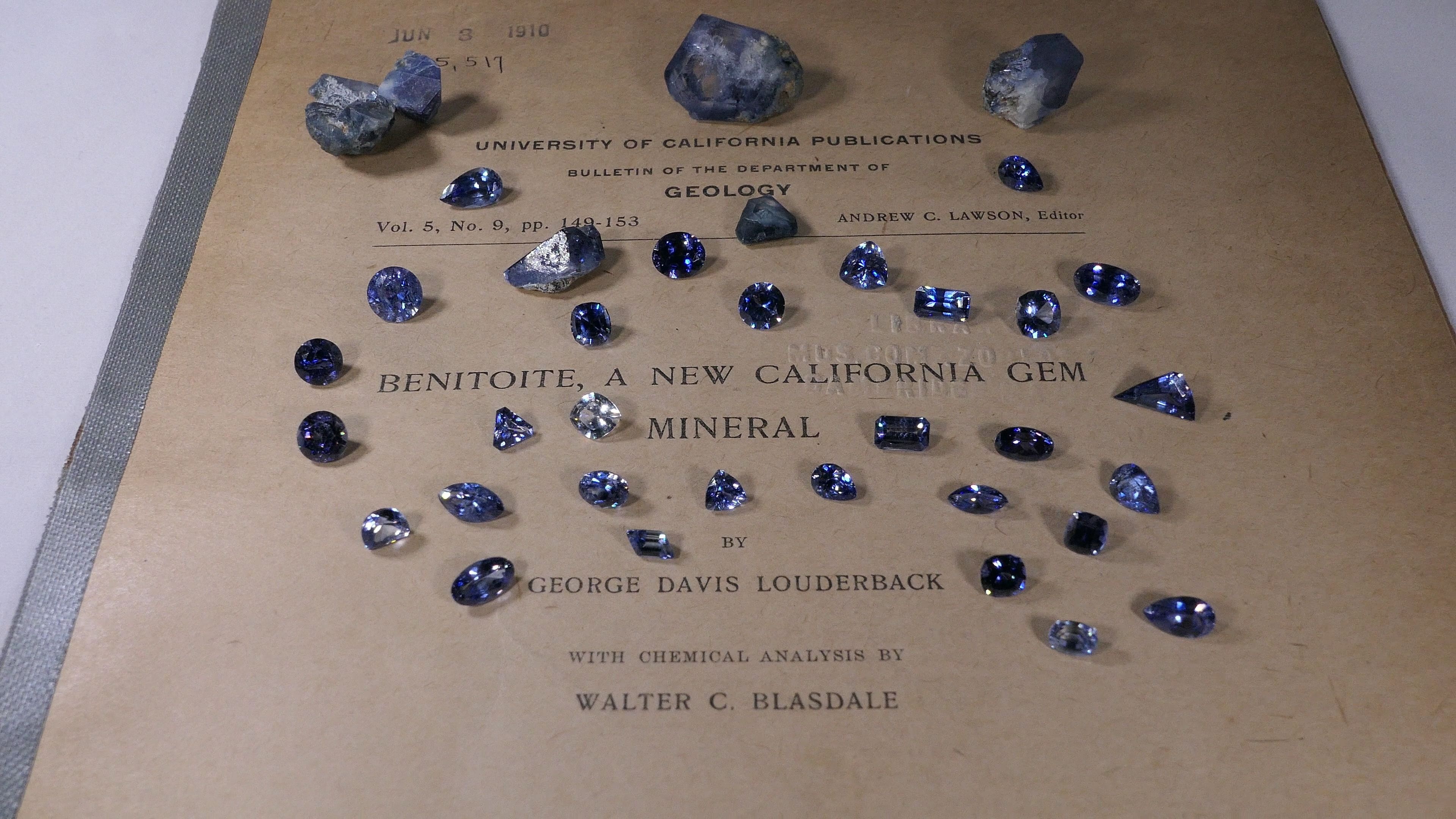 Benitoite, Gemstones, Crystals, Original description, 3840x2160 4K Desktop