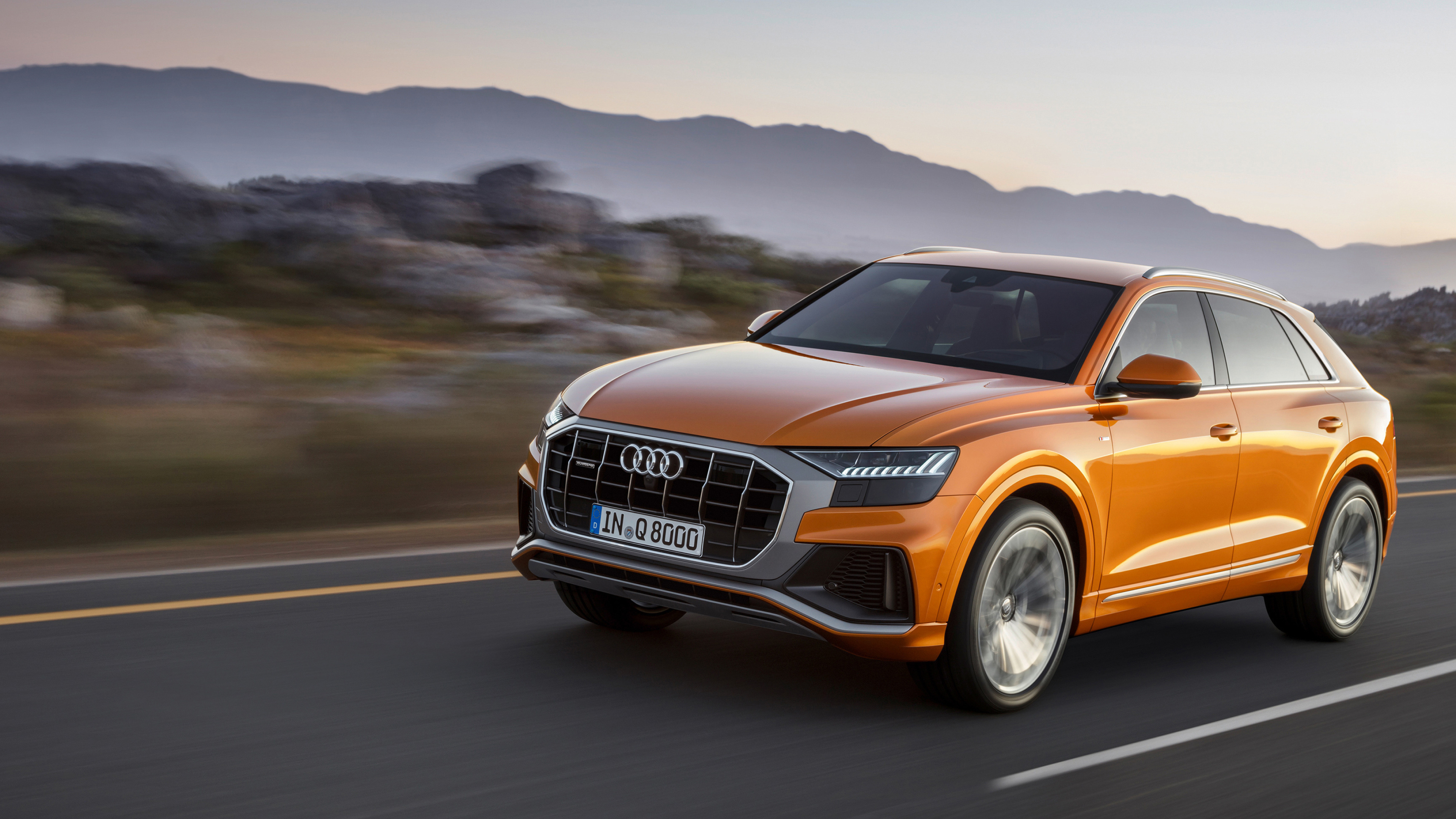 Audi Q8, Luxurious and spacious, State-of-the-art technology, Superior performance, 3840x2160 4K Desktop