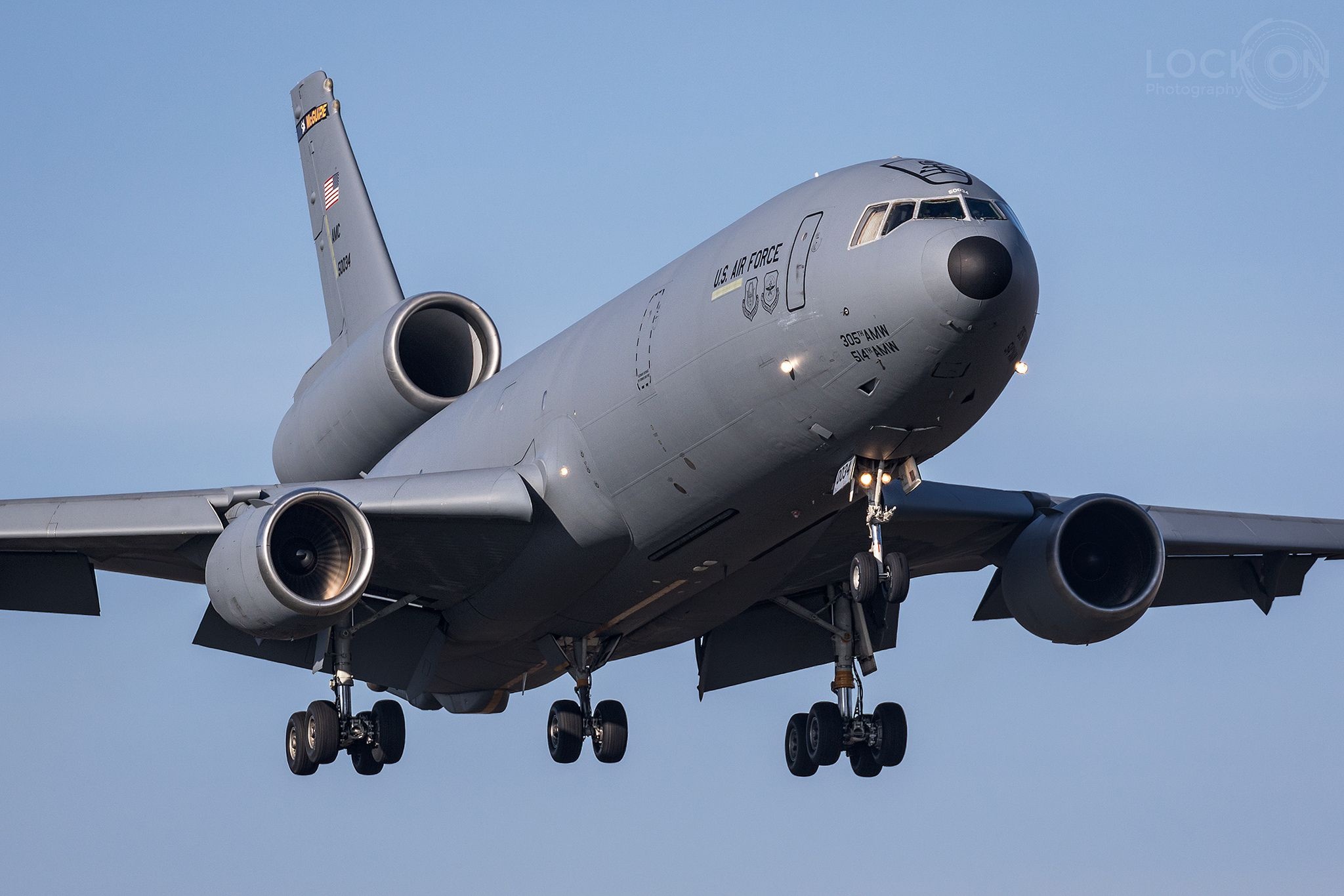 KC-10A Extender aircraft, Military refueling capabilities, Versatile and powerful, Strategic airlift operations, 2050x1370 HD Desktop