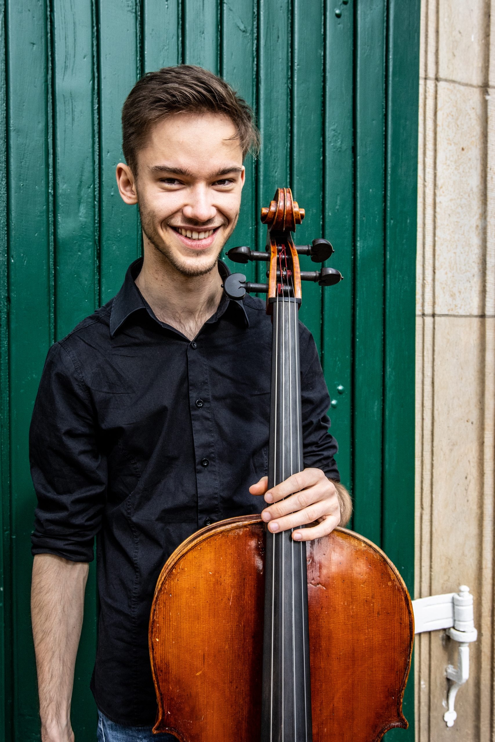 Violoncello: Musician With Baroque Violin, Professional Chordophone, Cello. 1710x2560 HD Wallpaper.
