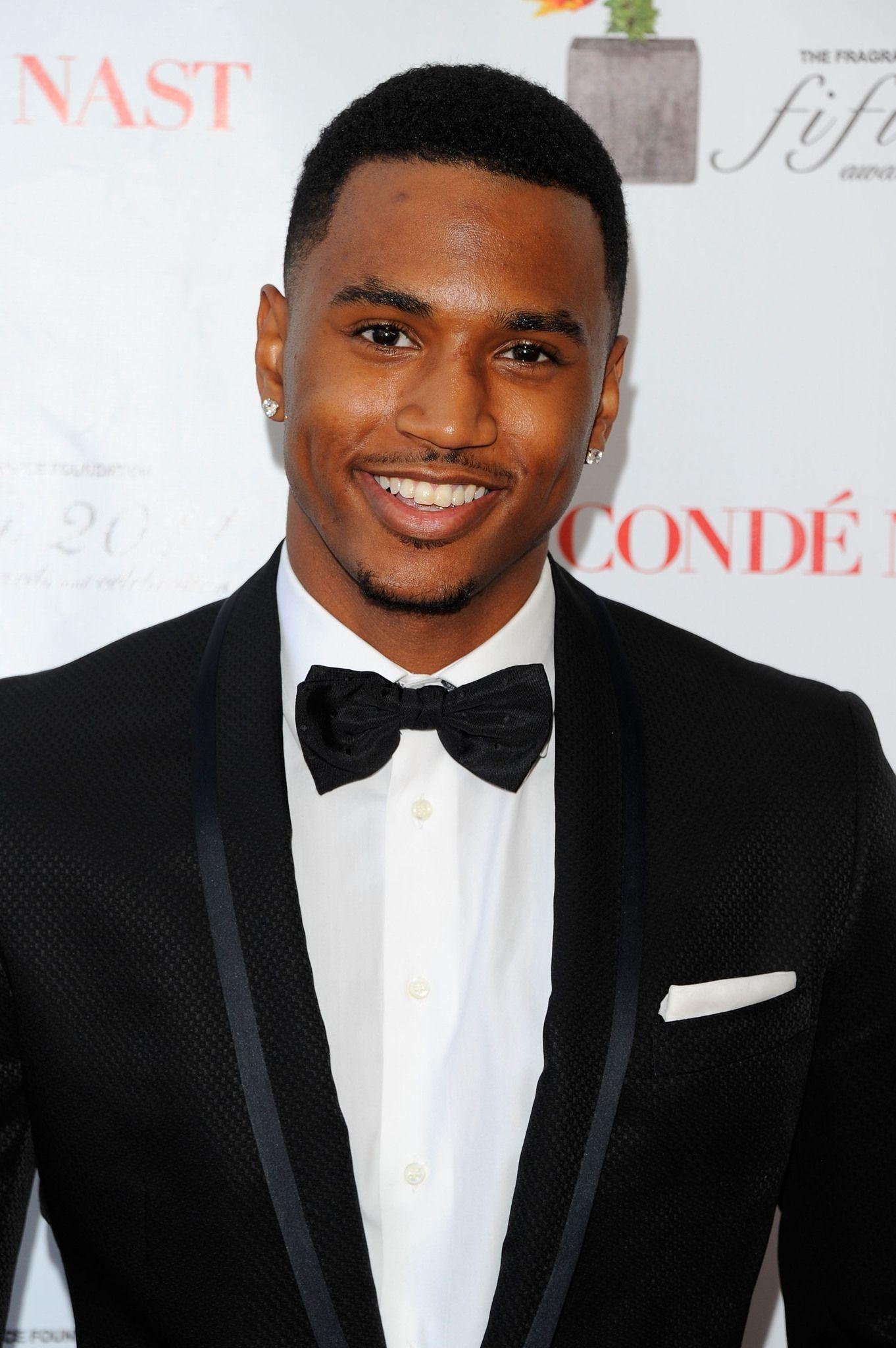 Trey Songz, Striking wallpapers, Captivating music, Fan's collection, 1370x2050 HD Phone