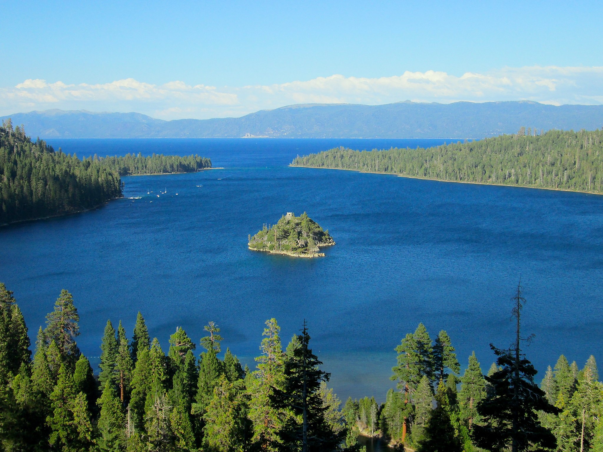 Lake Tahoe, Weekend getaway, Emerald Bay, Relaxation, 2050x1540 HD Desktop