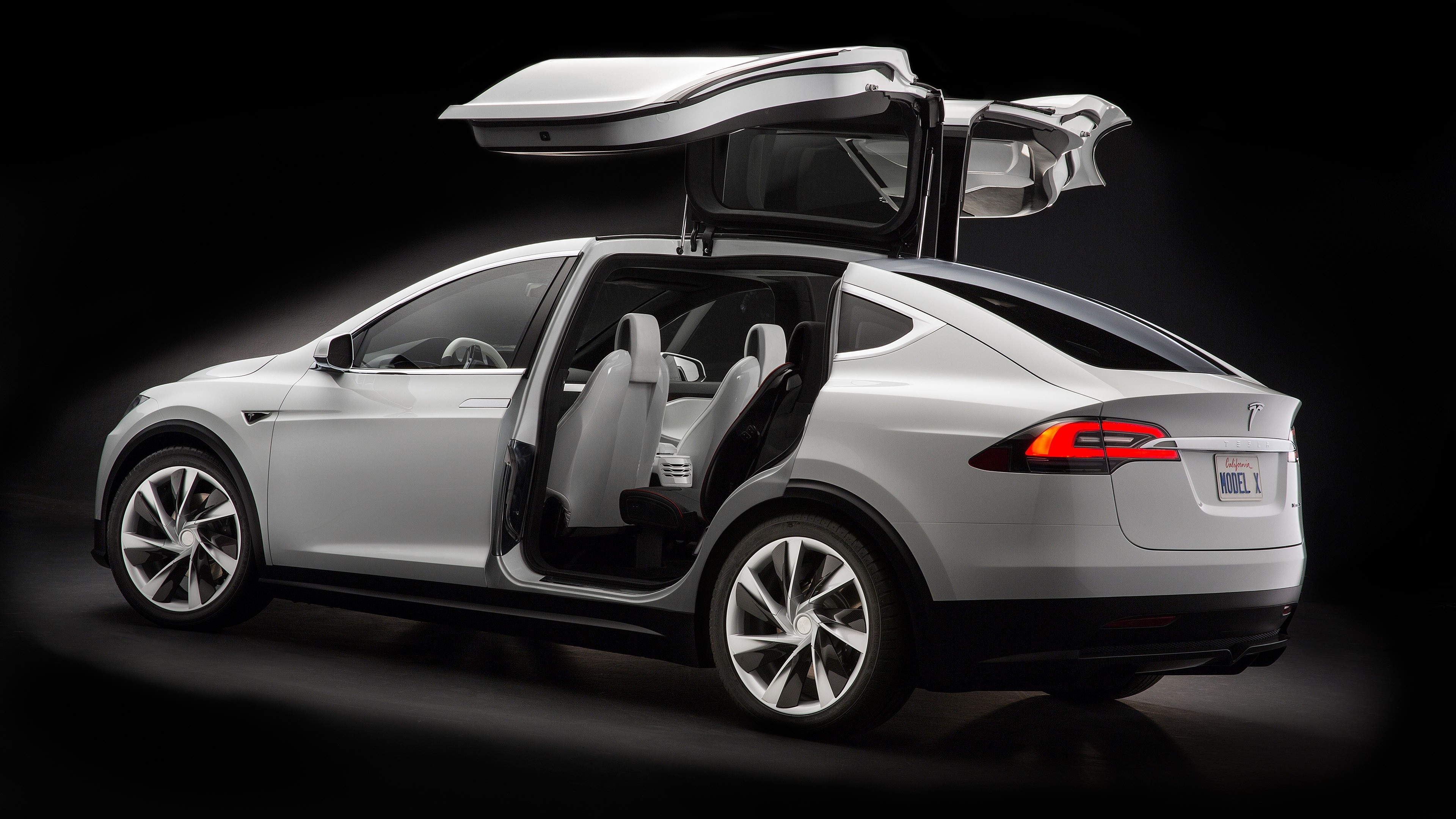 Tesla Model X, White electric SUV, Futuristic design, Eco-friendly mobility, 3840x2160 4K Desktop