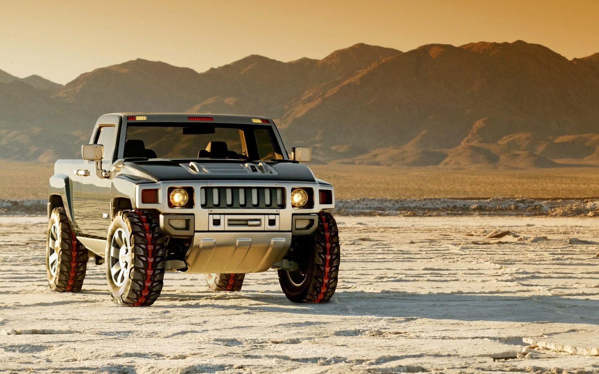 Hummer: H3T model, A mid-size pickup truck that was available during the 2009 and 2010 model years. 1920x1200 HD Background.