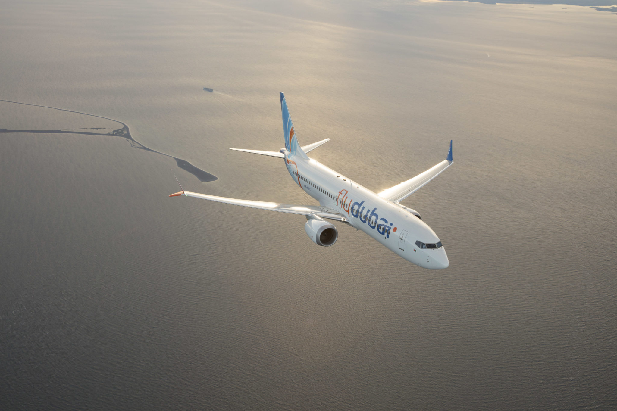 Flydubai (Travels), Recaro Rave seats, Boeing 737 Max 8, Enhanced passenger comfort, 2050x1370 HD Desktop