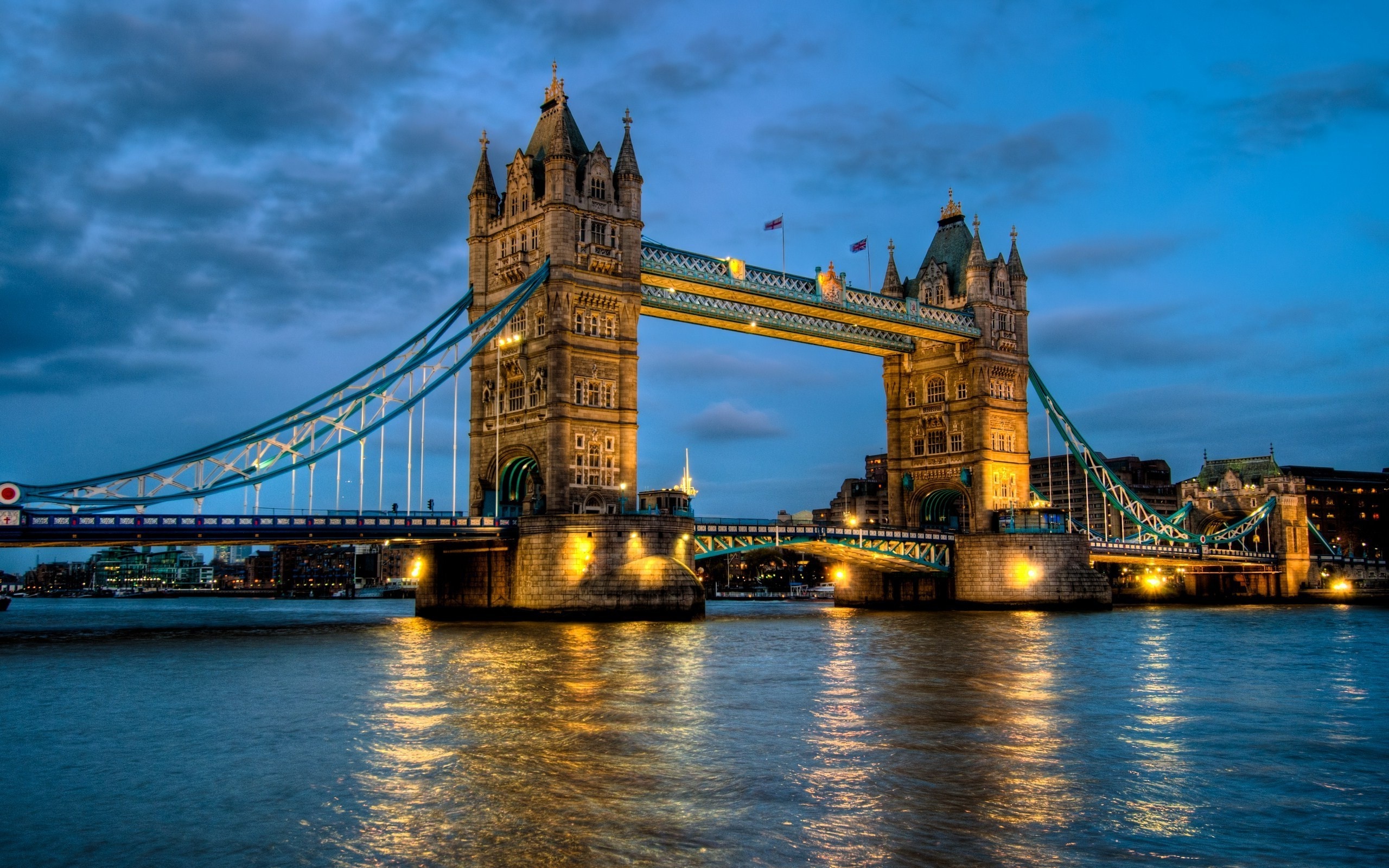 Tower Bridge, Dusk scenery, London skyline, Iconic landmark, 2560x1600 HD Desktop