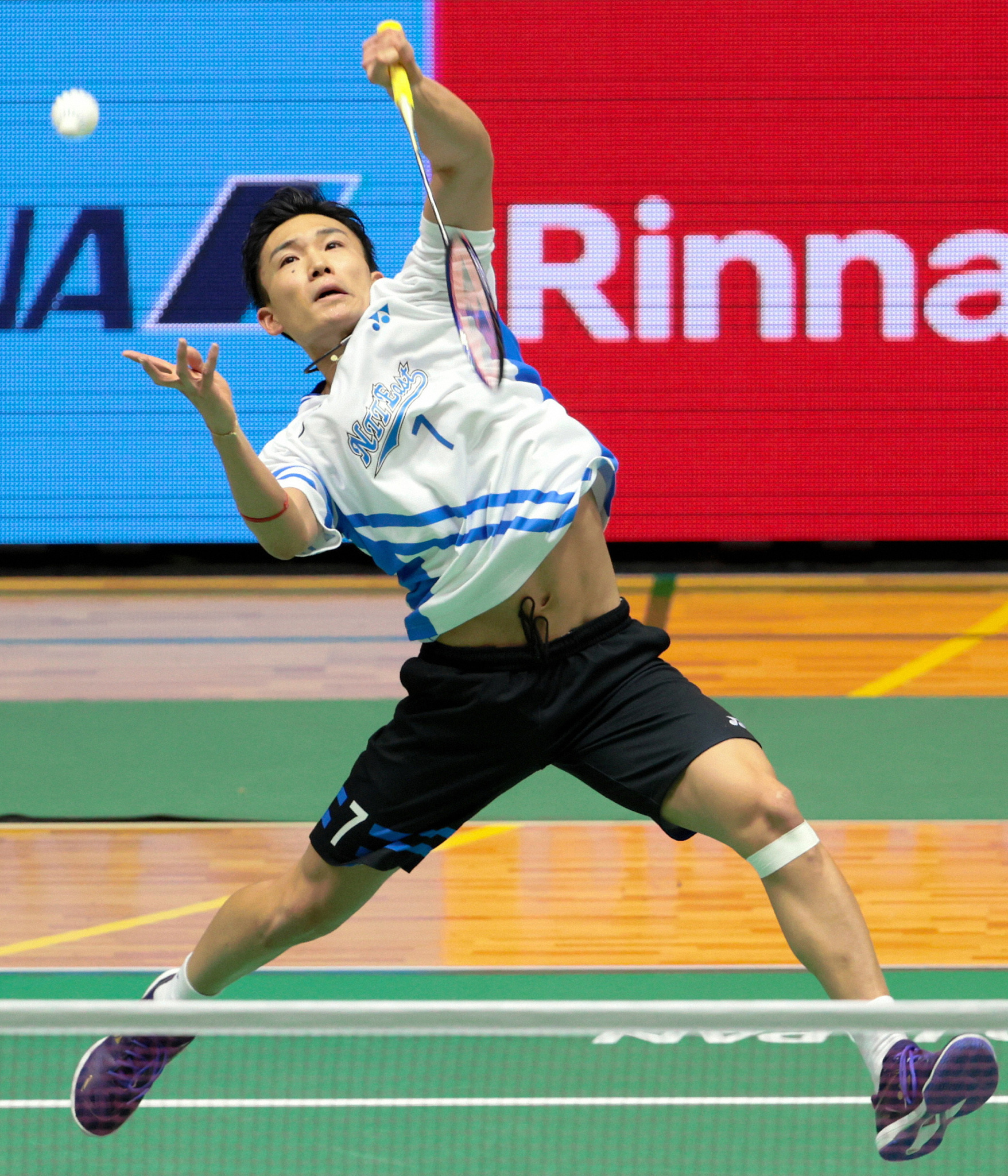 Kento Momota, Badminton star, COVID-19 positive, 1760x2050 HD Phone