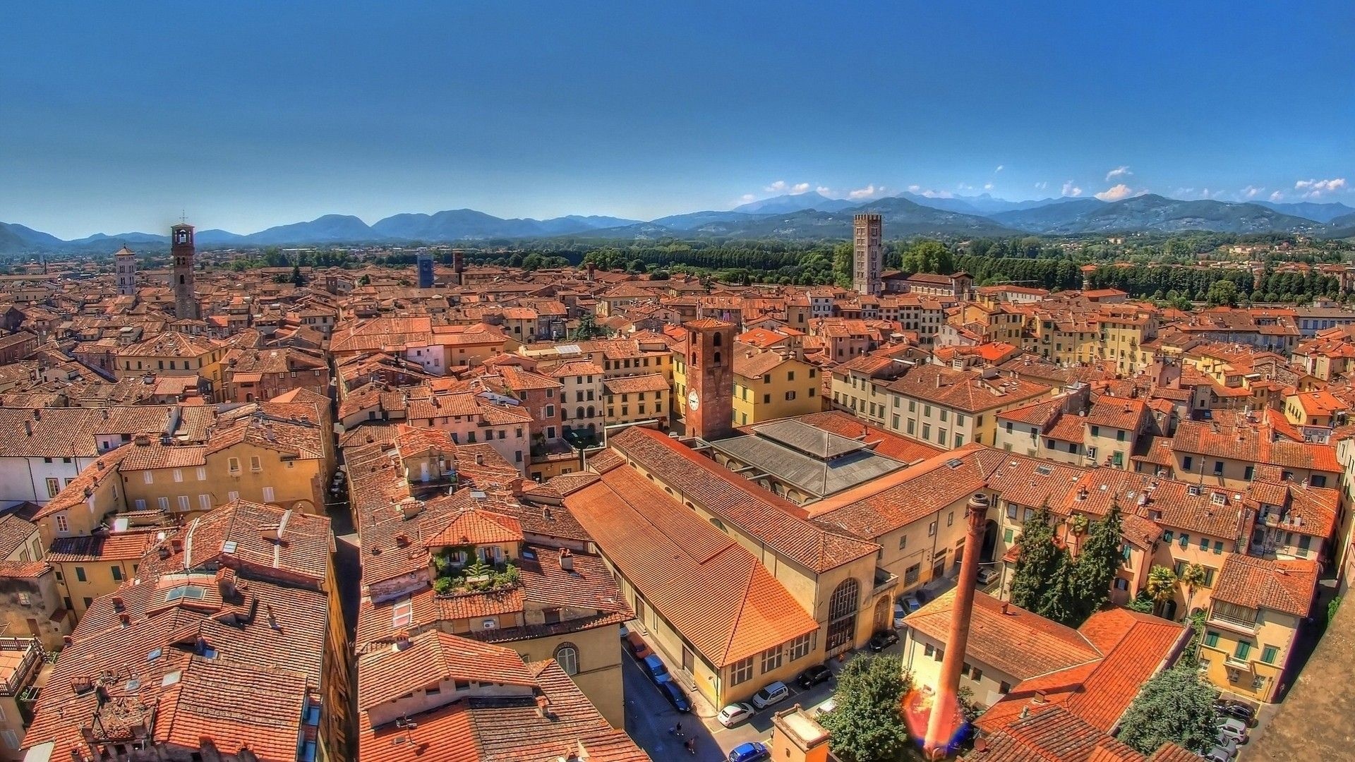 Lucca's charm, Stunning visuals, Breathtaking landscapes, Italian cityscape, 1920x1080 Full HD Desktop