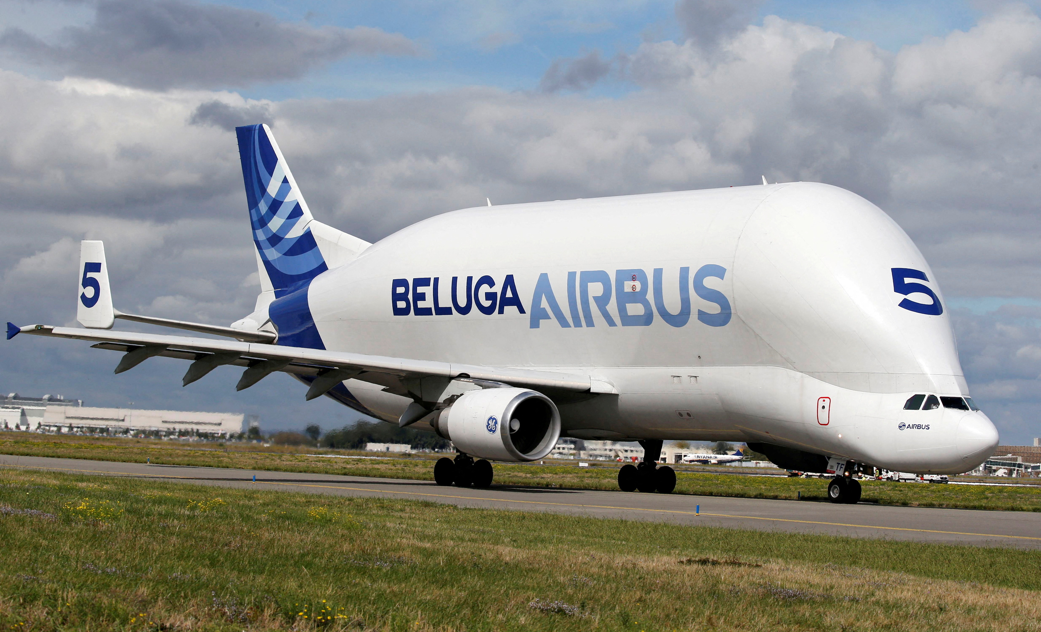 Airbus Beluga, Rent out whale plane, 3490x2120 HD Desktop