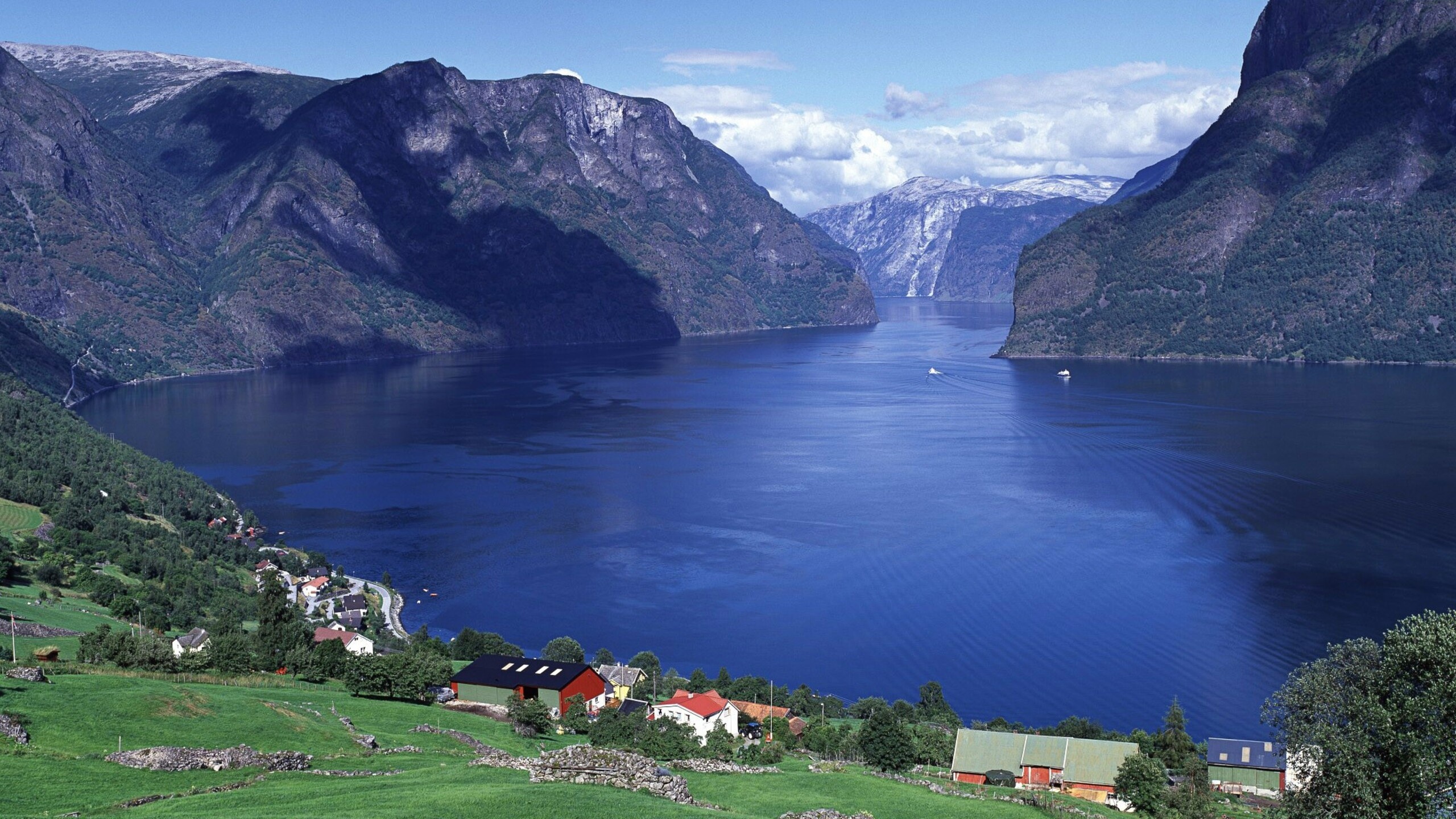 Aurlandsfjord, 1440p resolution, HD wallpapers, Norwegian nature, 2560x1440 HD Desktop
