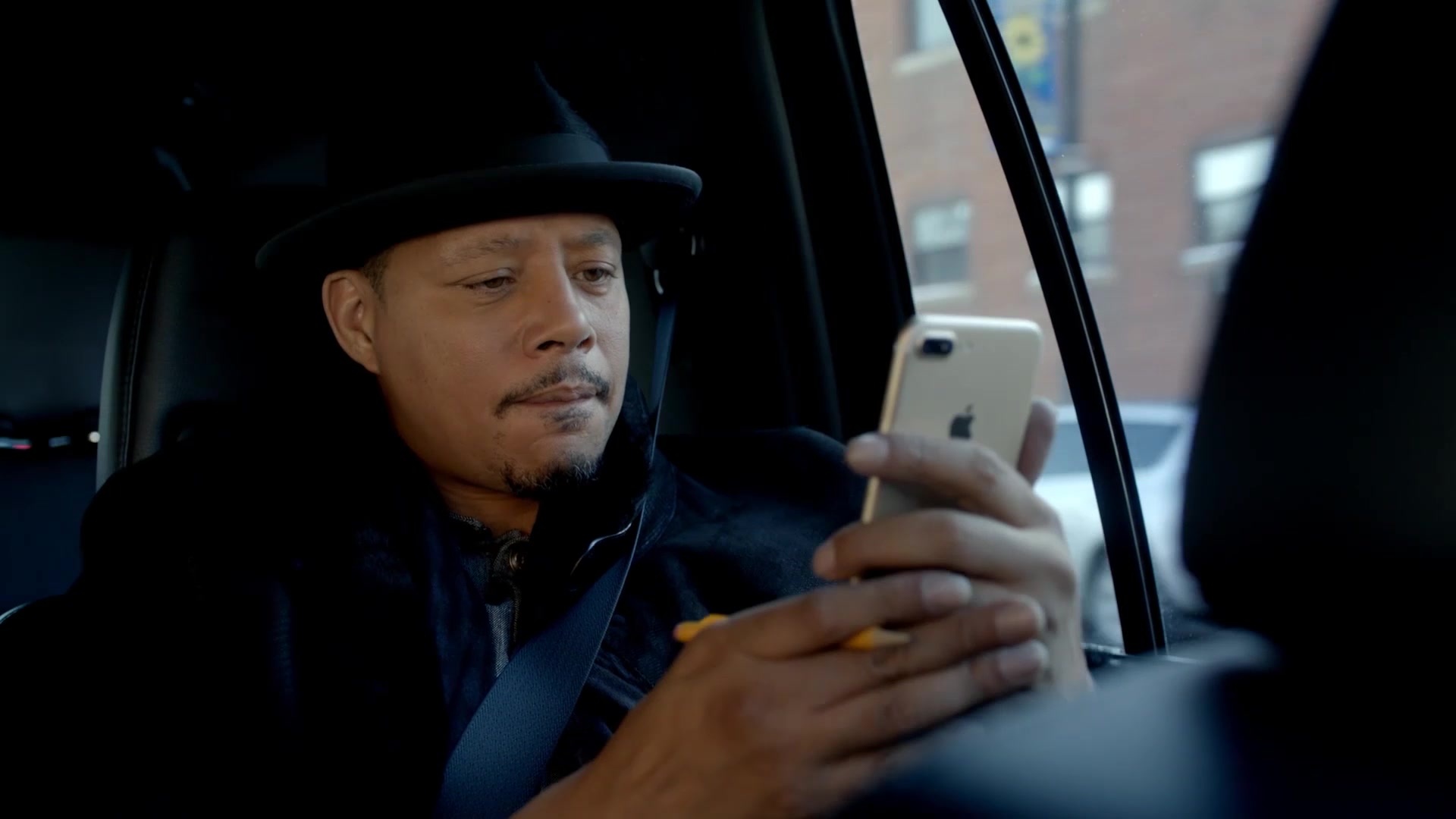Terrence Howard, iPhone used in Empire, Hardiness is Mother, 1920x1080 Full HD Desktop