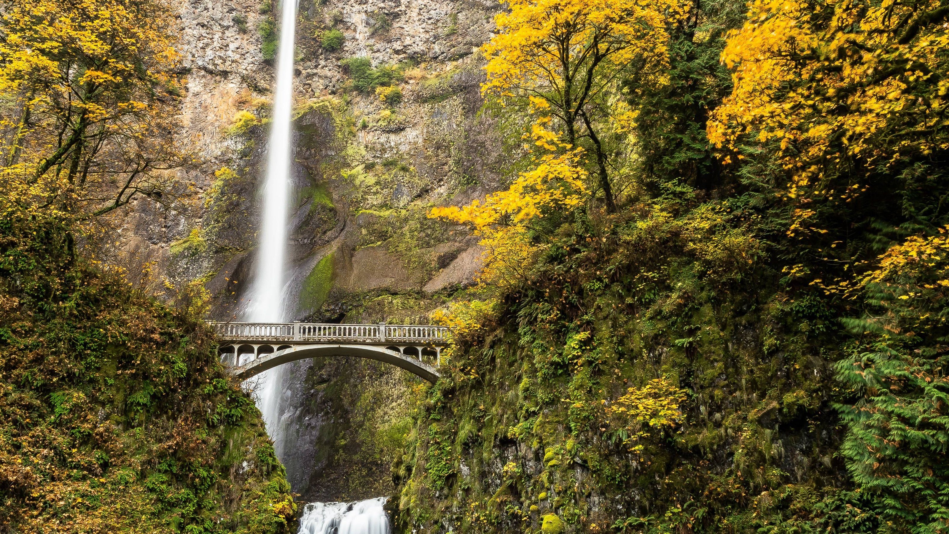 Nature only wallpapers, Oregon waterfalls, 3200x1800 HD Desktop