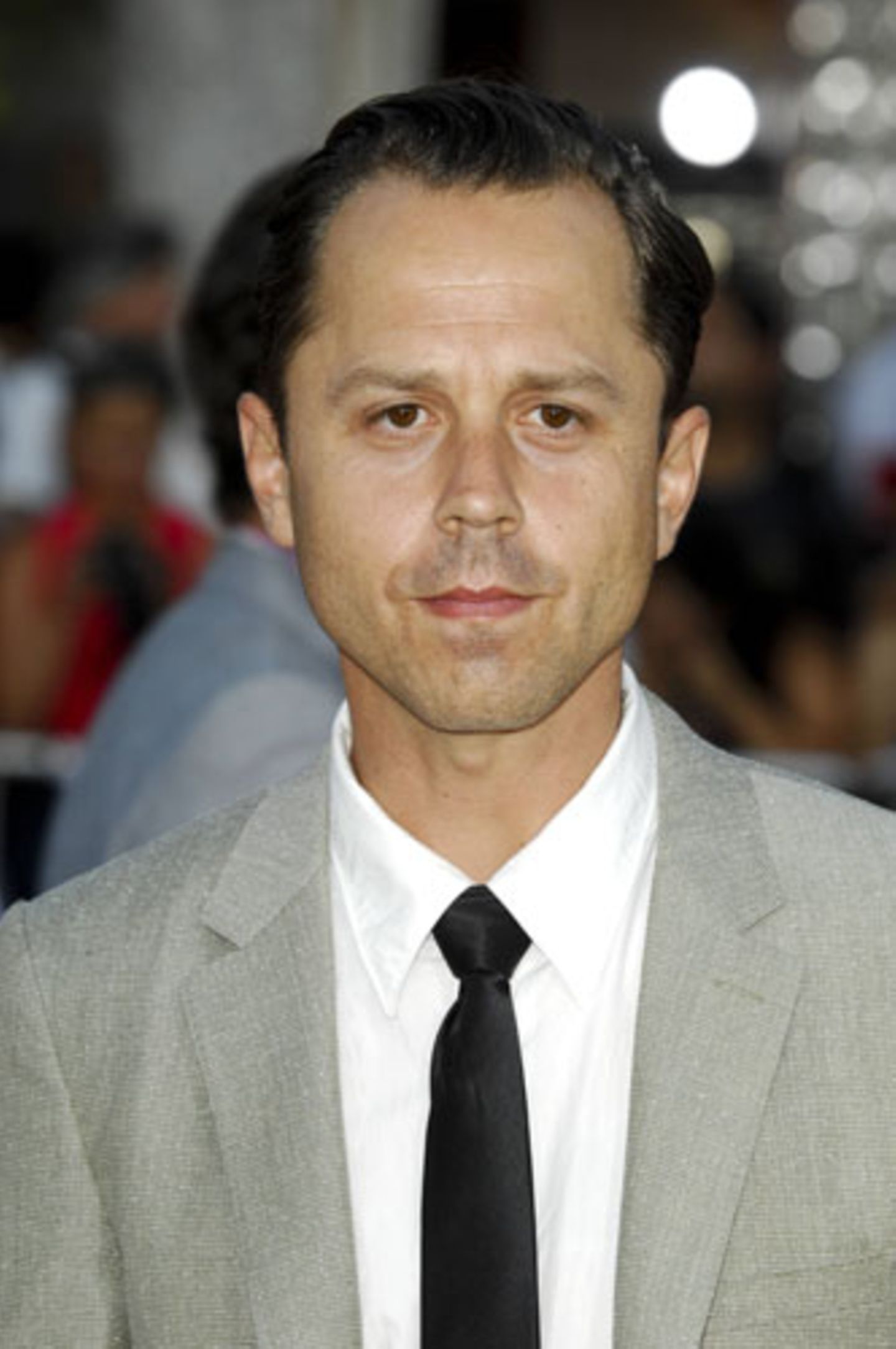 Giovanni Ribisi, Scientology, Prominent followers, Celebrity believers, 1440x2170 HD Phone