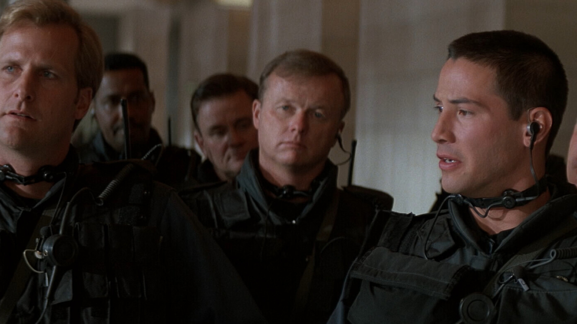 Speed (Movie 1994): Jeff Daniels as Detective Harry Temple, Keanu Reeves as Officer Jack Traven. 1920x1080 Full HD Wallpaper.