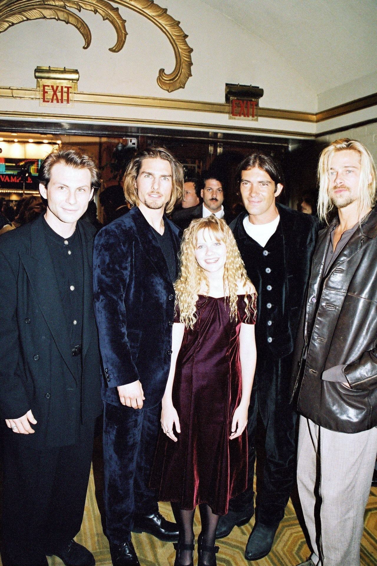Cast of Interview with the Vampire, Christian Slater, Tom Cruise, Brad Pitt, Kirsten Dunst, 1280x1920 HD Phone