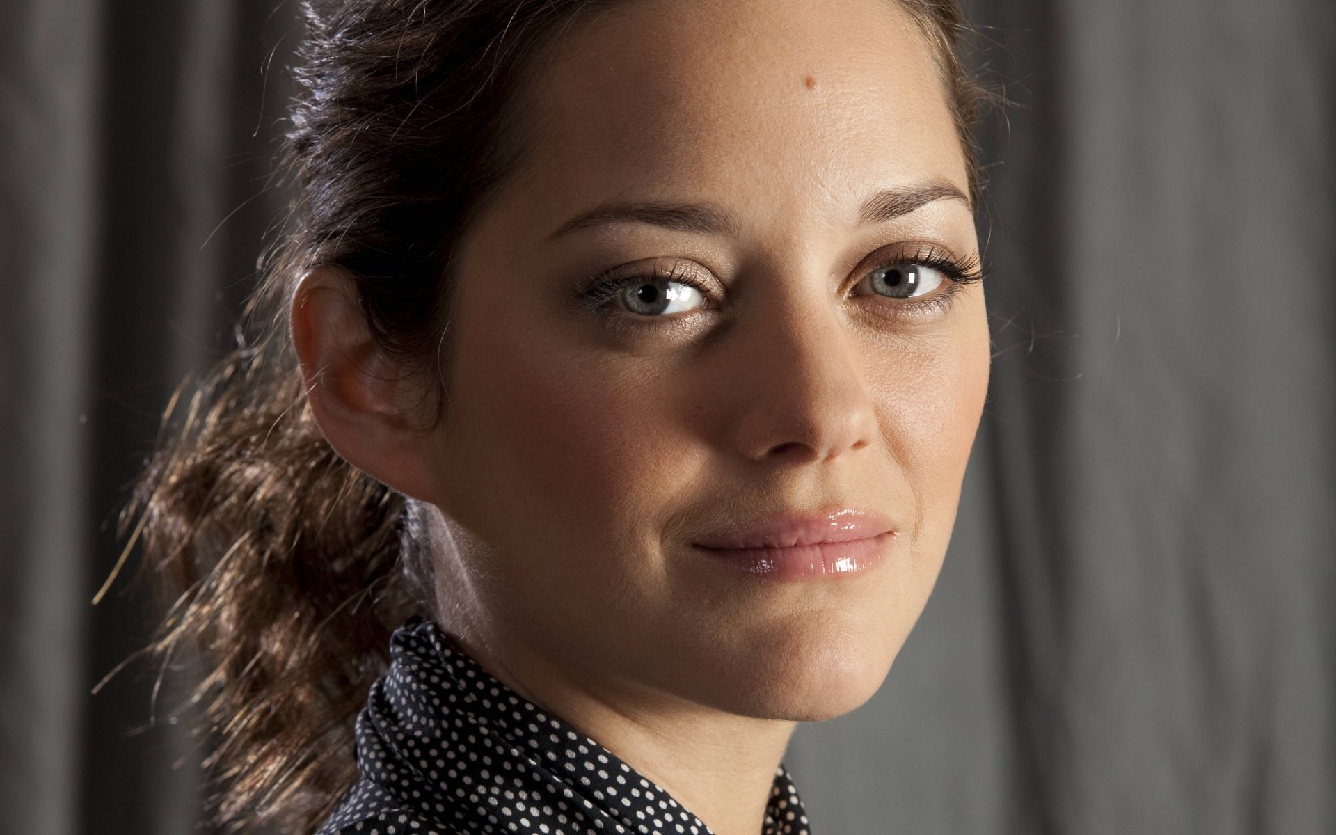 Marion Cotillard Movies, Stunning wallpapers, French beauty, Hollywood star, 1920x1200 HD Desktop
